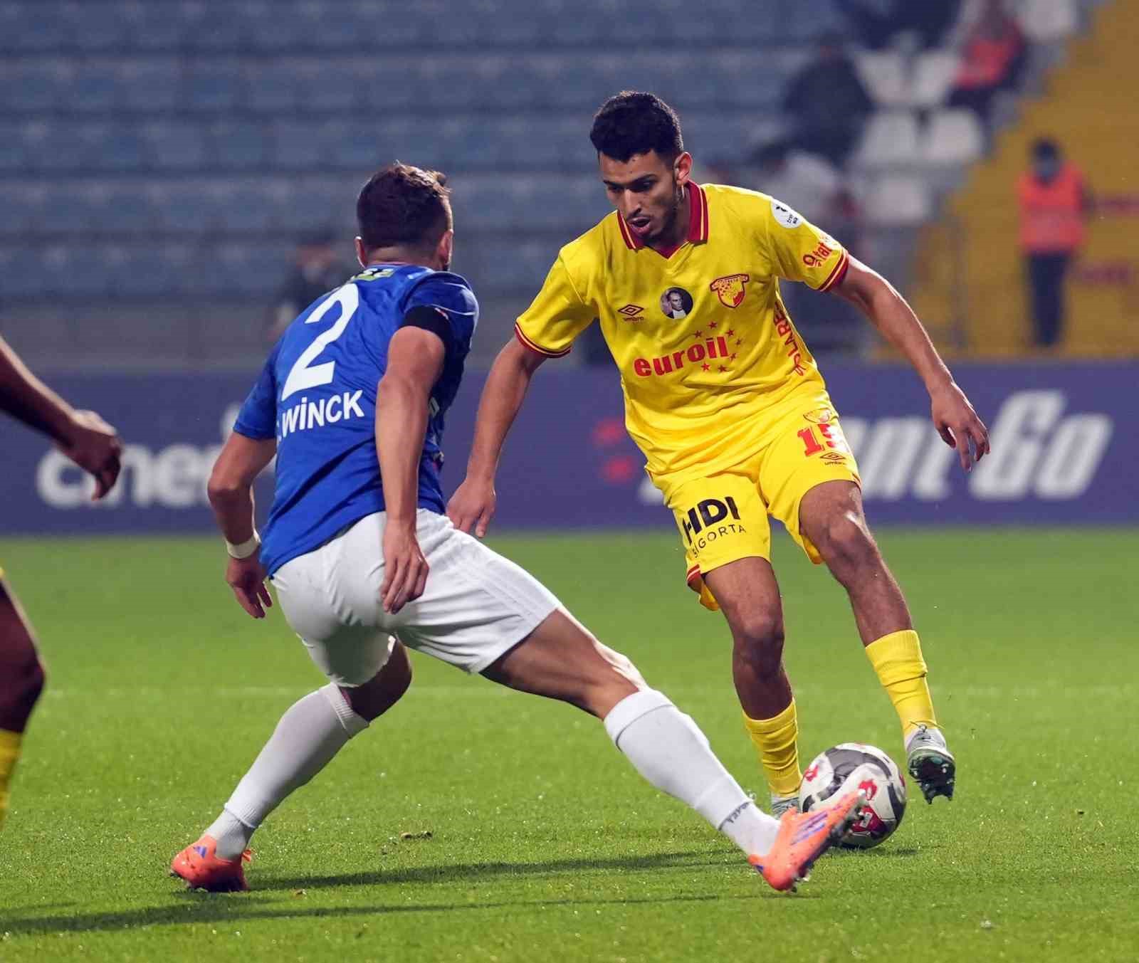 trendyol super lig kasimpasa 0 goztepe 0 mac devam ediyor 13 F3cDHA4P