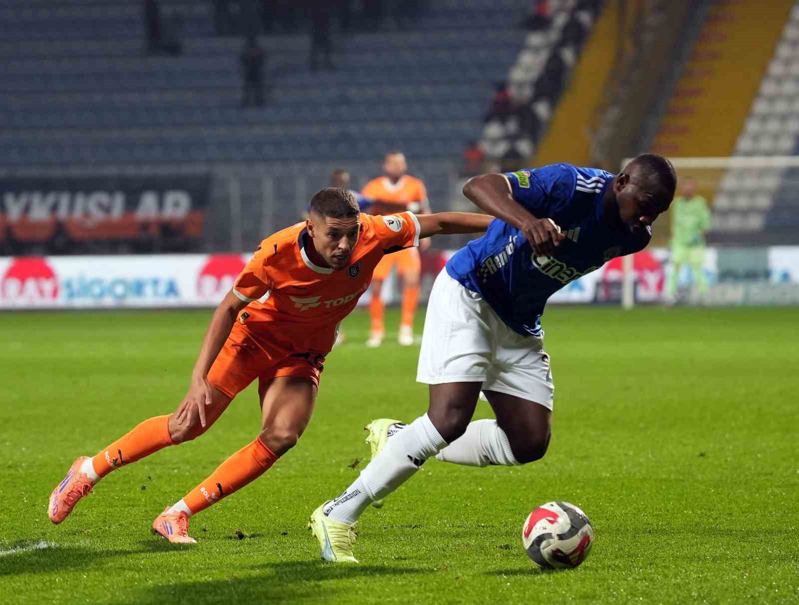 trendyol super lig kasimpasa 0 rams basaksehir 0 mac devam ediyor 11 KuX1uqfp
