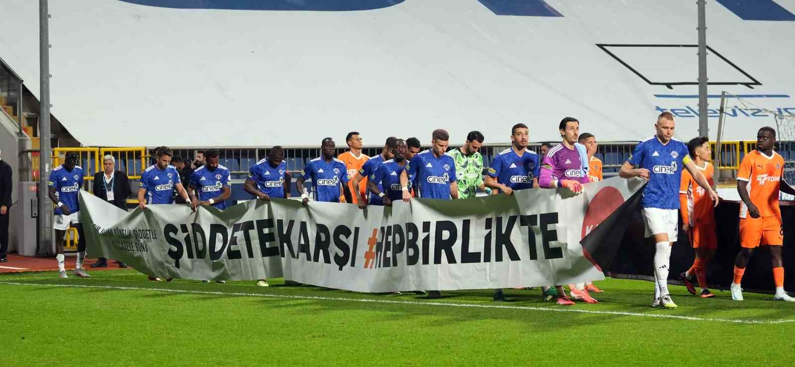 trendyol super lig kasimpasa 0 rams basaksehir 0 mac devam ediyor 3