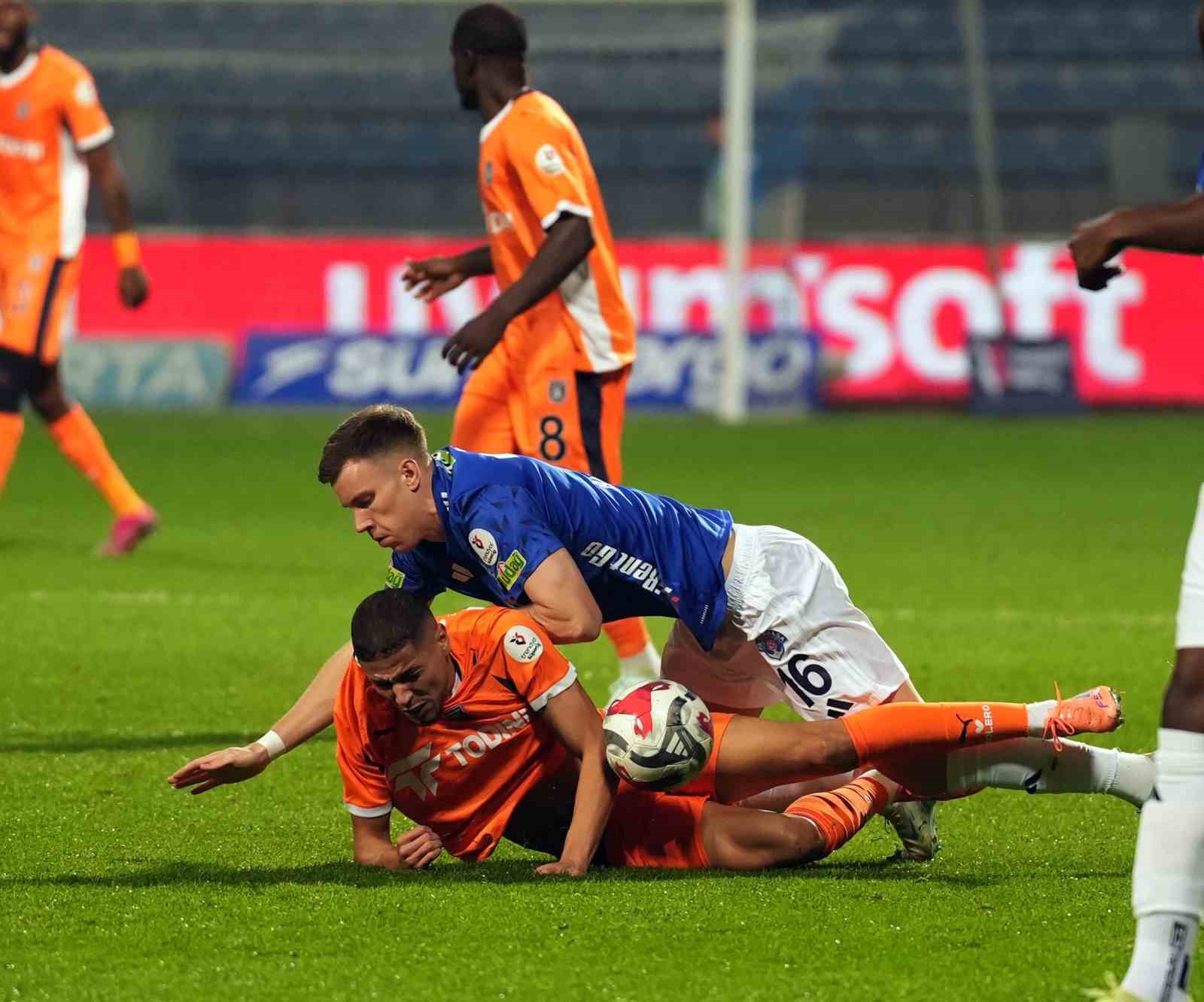 trendyol super lig kasimpasa 0 rams basaksehir 0 mac devam ediyor 9 Gl3ipSMj