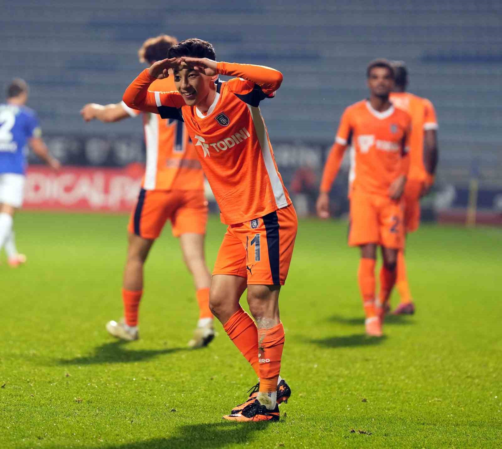 trendyol super lig kasimpasa 0 rams basaksehir 2 ilk yari 19 tTZ36uIT