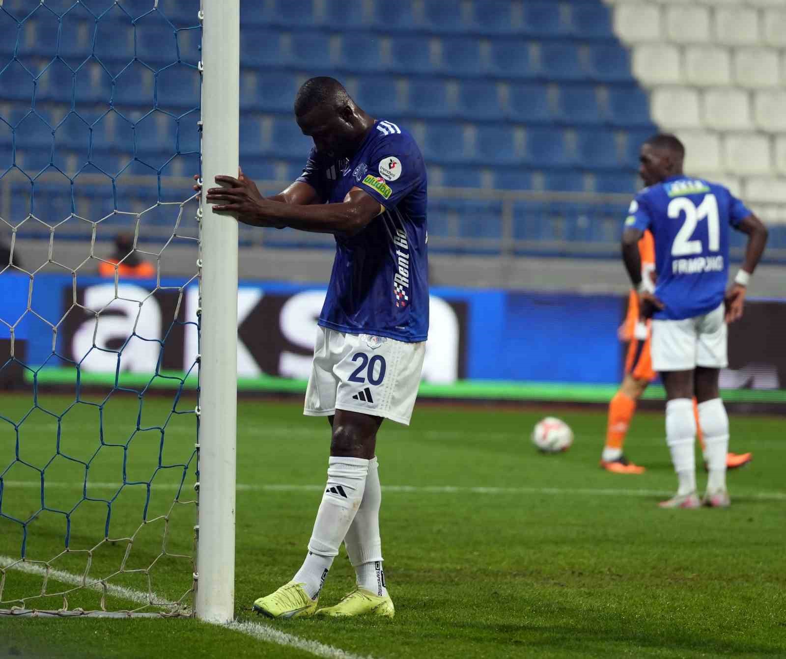trendyol super lig kasimpasa 0 rams basaksehir 2 ilk yari 22