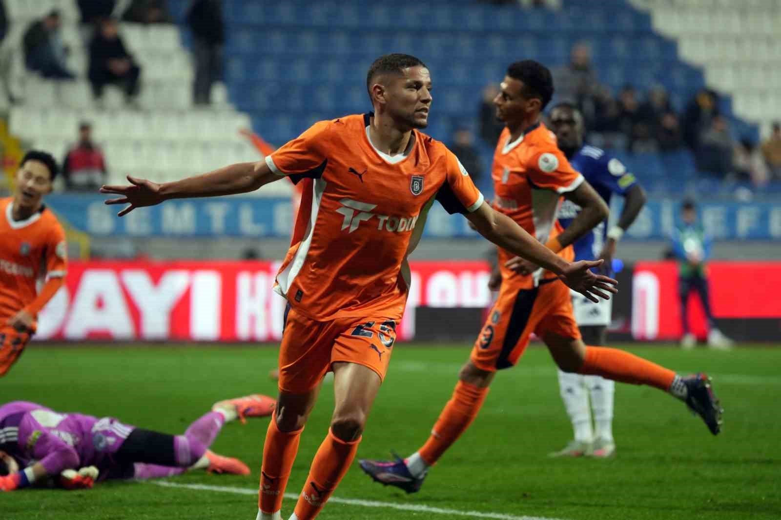 trendyol super lig kasimpasa 0 rams basaksehir 2 ilk yari 29 hXgbH1A2