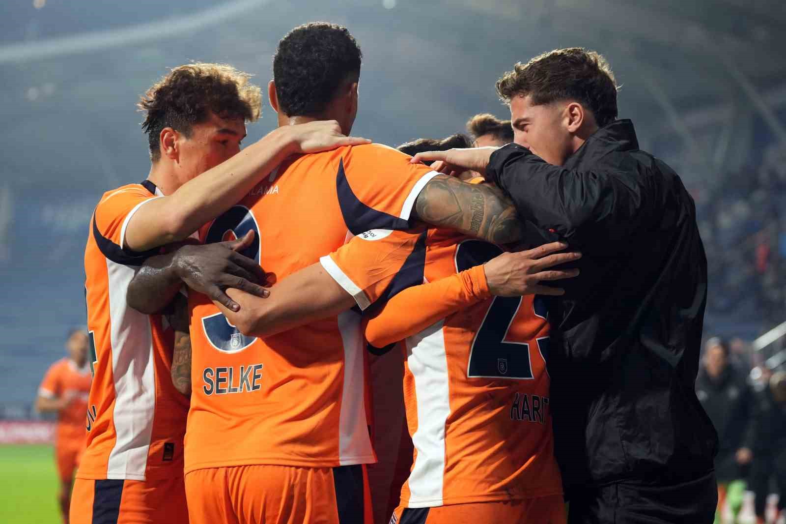 trendyol super lig kasimpasa 0 rams basaksehir 2 ilk yari 34 9lDK3iXr