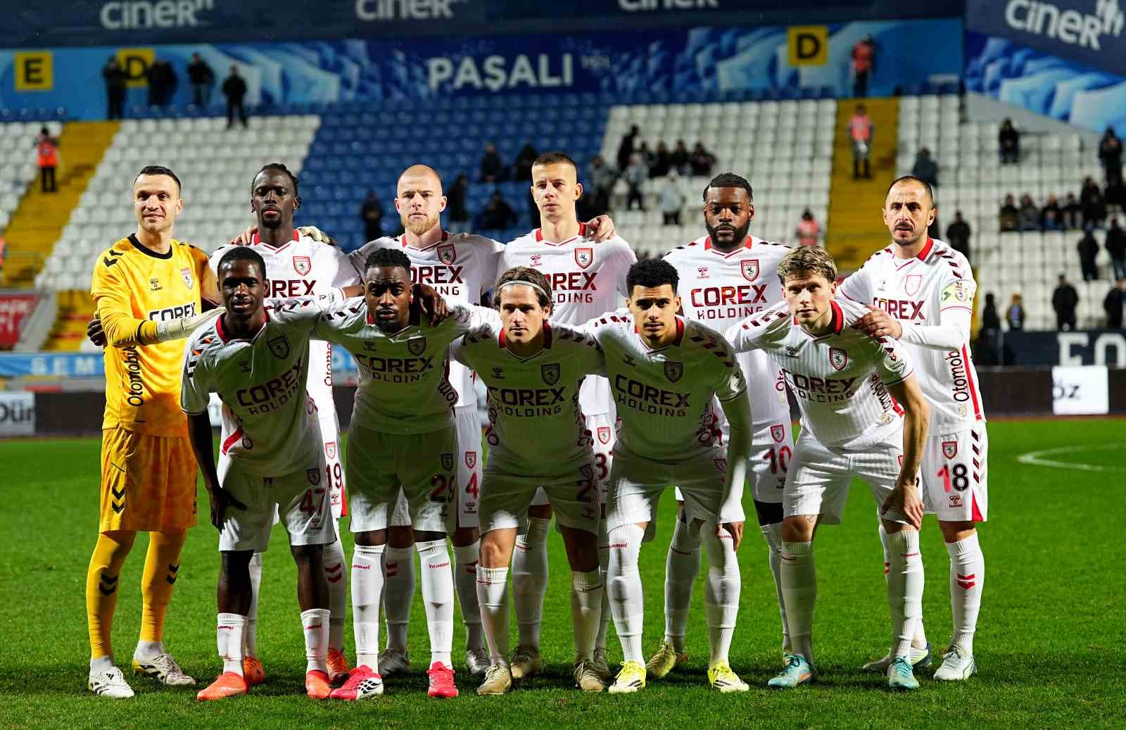 trendyol super lig kasimpasa 0 samsunspor 0 mac devam ediyor 9 FJsWBhMs