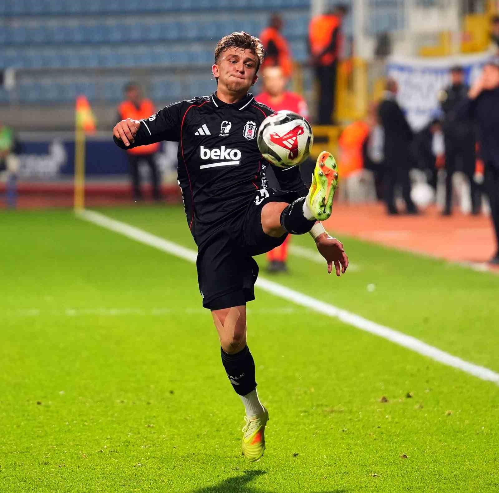 trendyol super lig kasimpasa 1 besiktas 1 mac sonucu 11 YUCMauZc