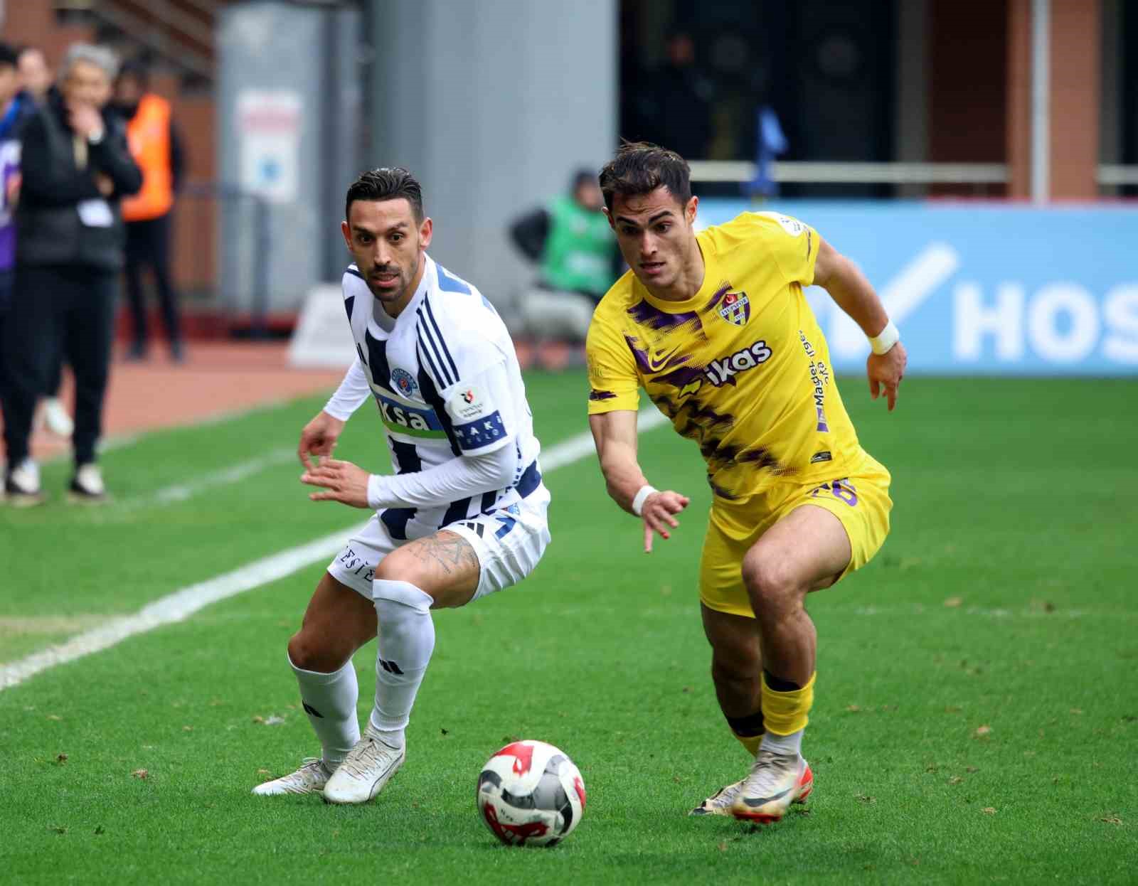Trendyol Süper Lig: Kasımpaşa: 1 - Eyüpspor: 0 (İlk yarı) 15 trendyol super lig kasimpasa 1 eyupspor 0 ilk yari 11