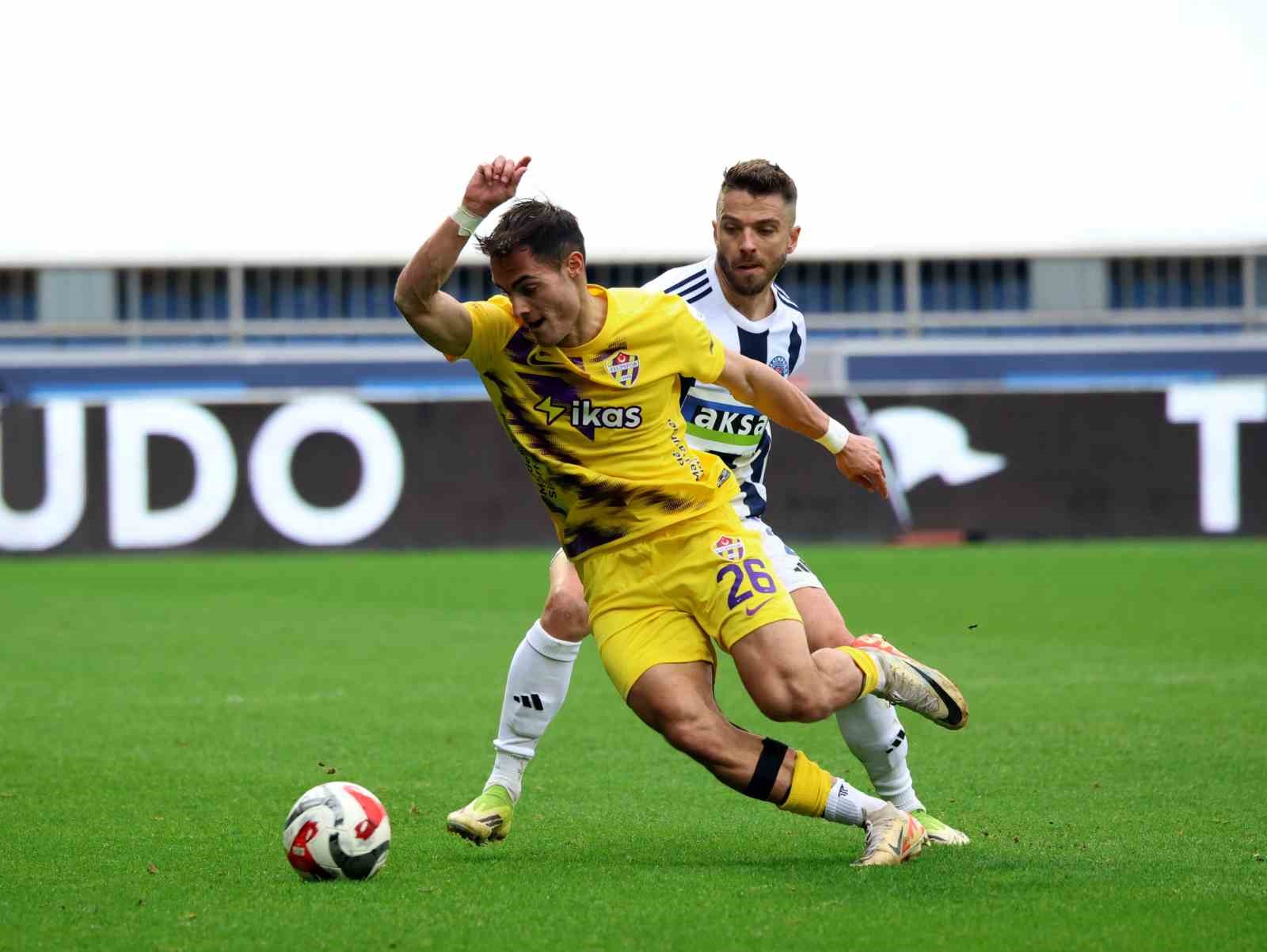 Trendyol Süper Lig: Kasımpaşa: 1 - Eyüpspor: 0 (İlk yarı) 13 trendyol super lig kasimpasa 1 eyupspor 0 ilk yari 9 9d8f6vC7