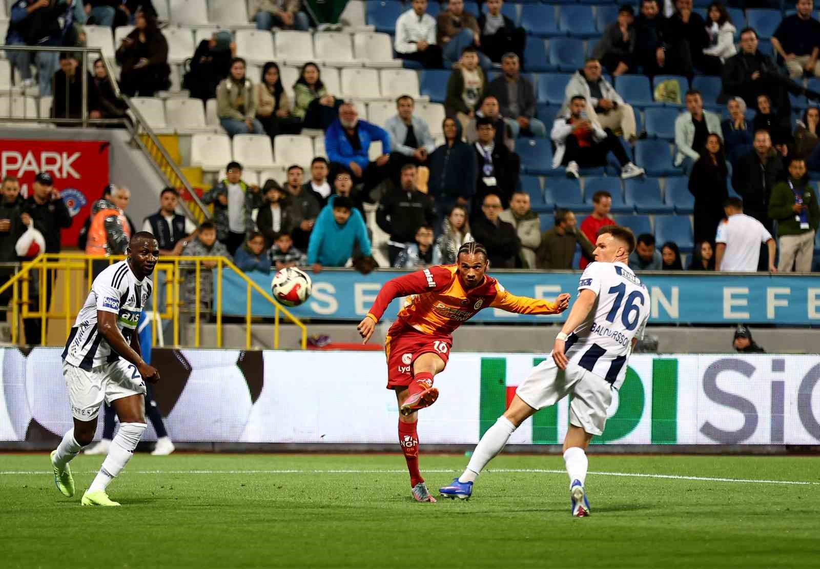 trendyol super lig kasimpasa 1 galatasaray 0 ilk yari 14 GUzK1SKm