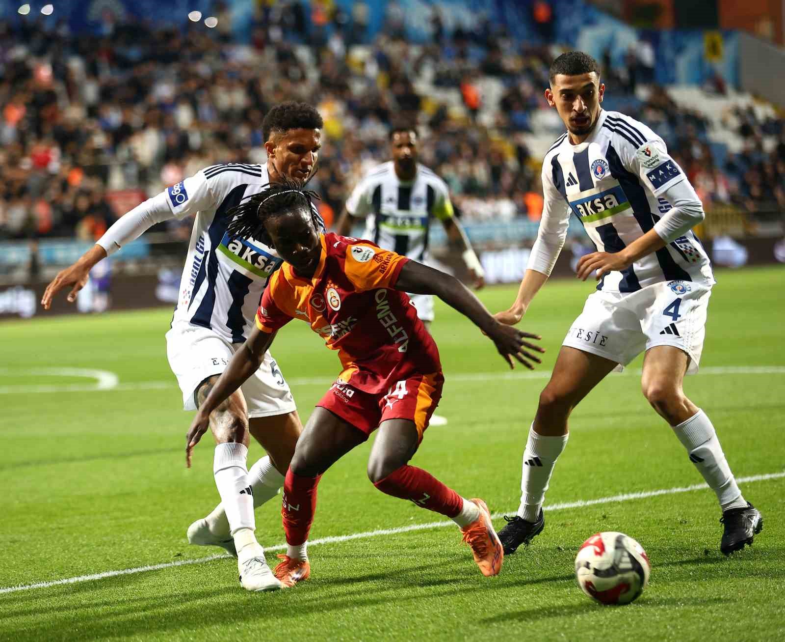 trendyol super lig kasimpasa 1 galatasaray 0 ilk yari 7
