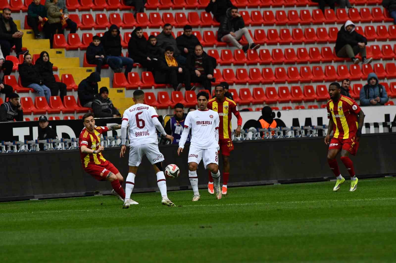 trendyol super lig kayserispor 0 fatih karagumruk 0 mac devam ediyor 11 R3tWvV8e