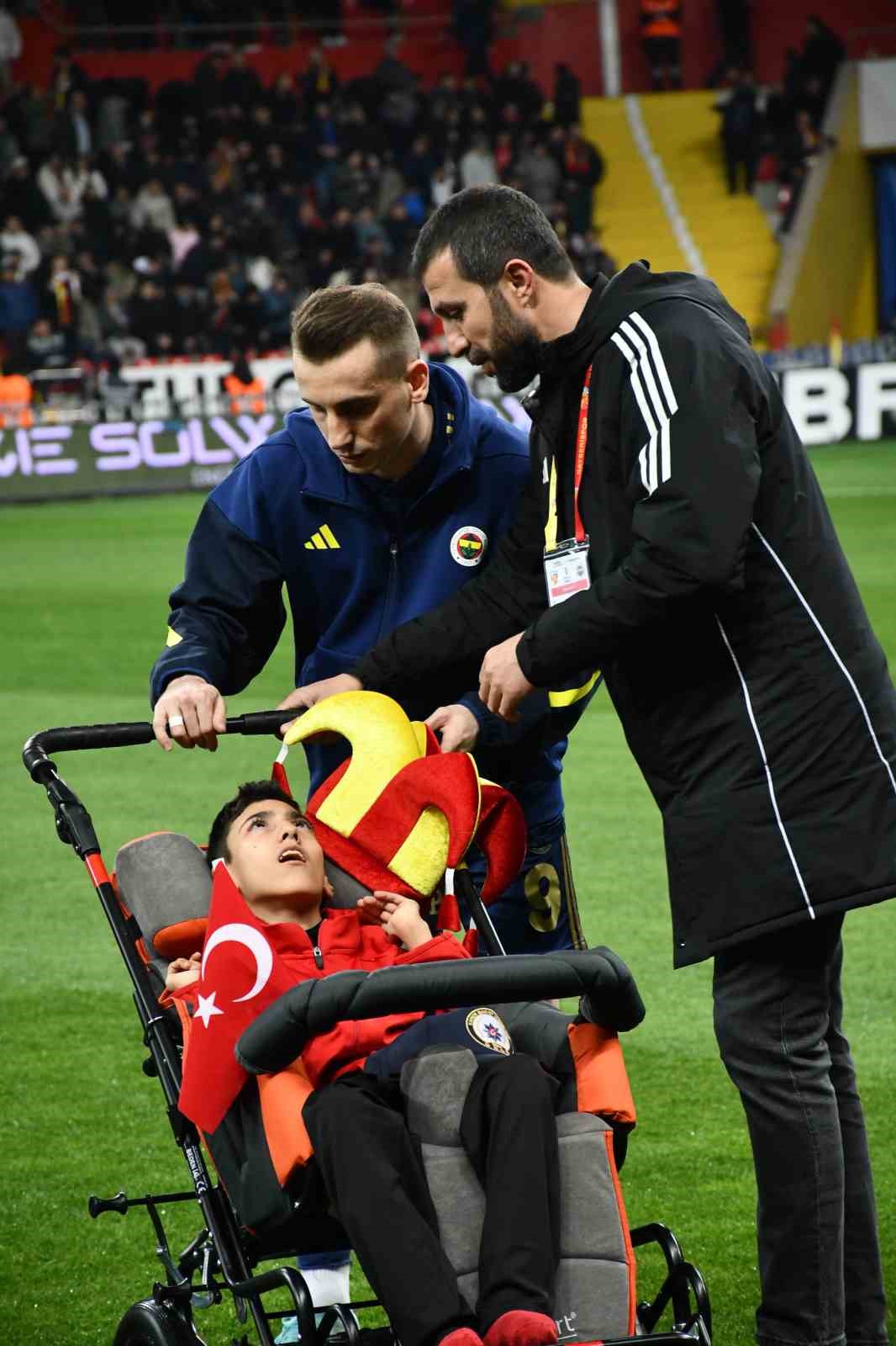 trendyol super lig kayserispor 0 fenerbahce 0 mac devam ediyor 7 bq7OZFvT