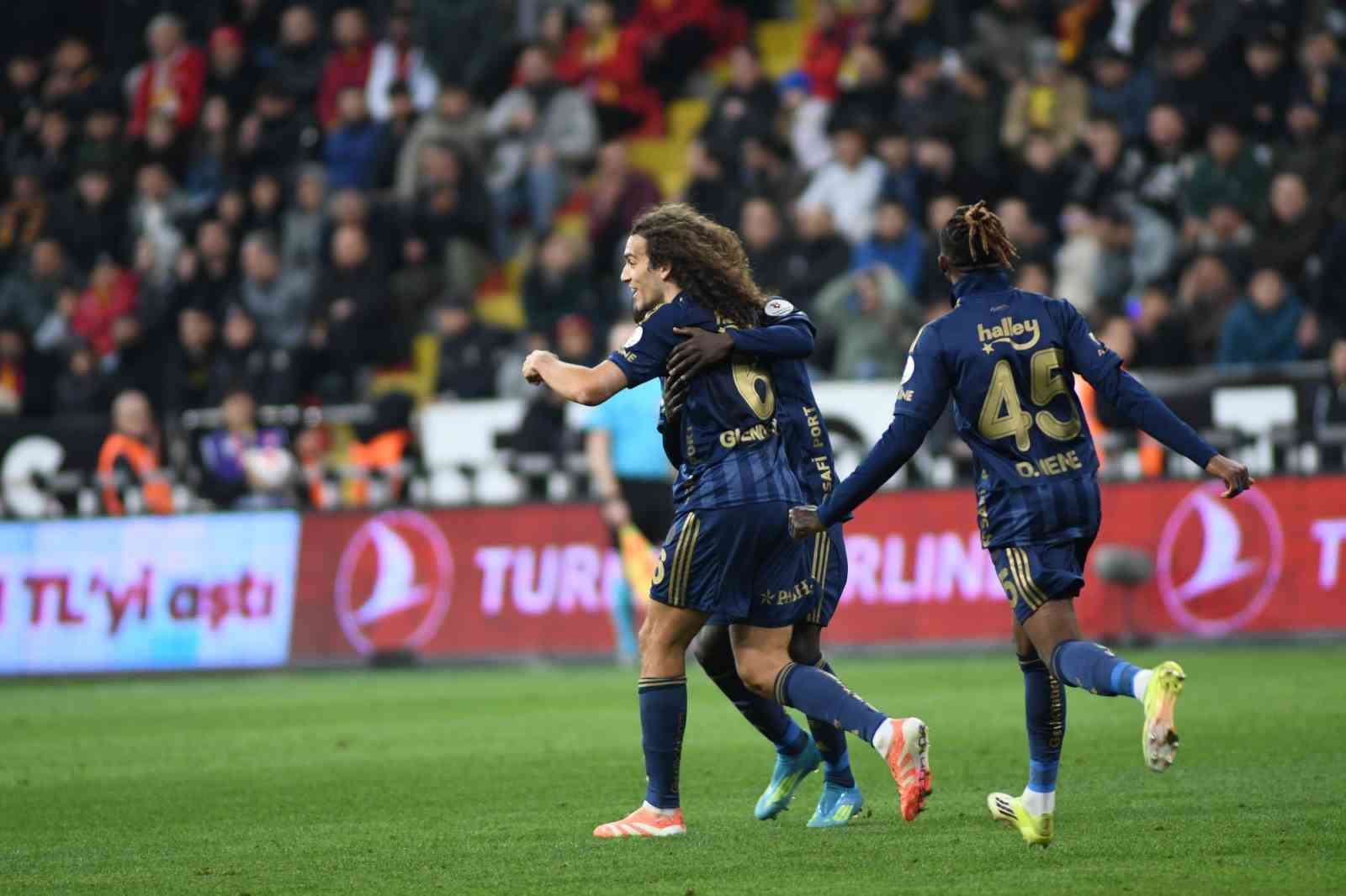 Trendyol Süper Lig: Kayserispor: 0 - Fenerbahçe: 1 (İlk yarı) 22 trendyol super lig kayserispor 0 fenerbahce 1 ilk yari 18 um2llwmn