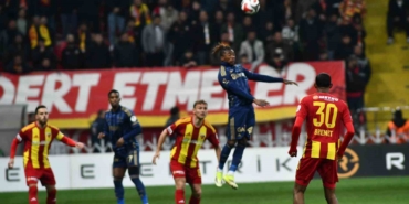 trendyol-super-lig-kayserispor-0-fenerbahce-1-ilk-yari-mRD7vE7y.jpg