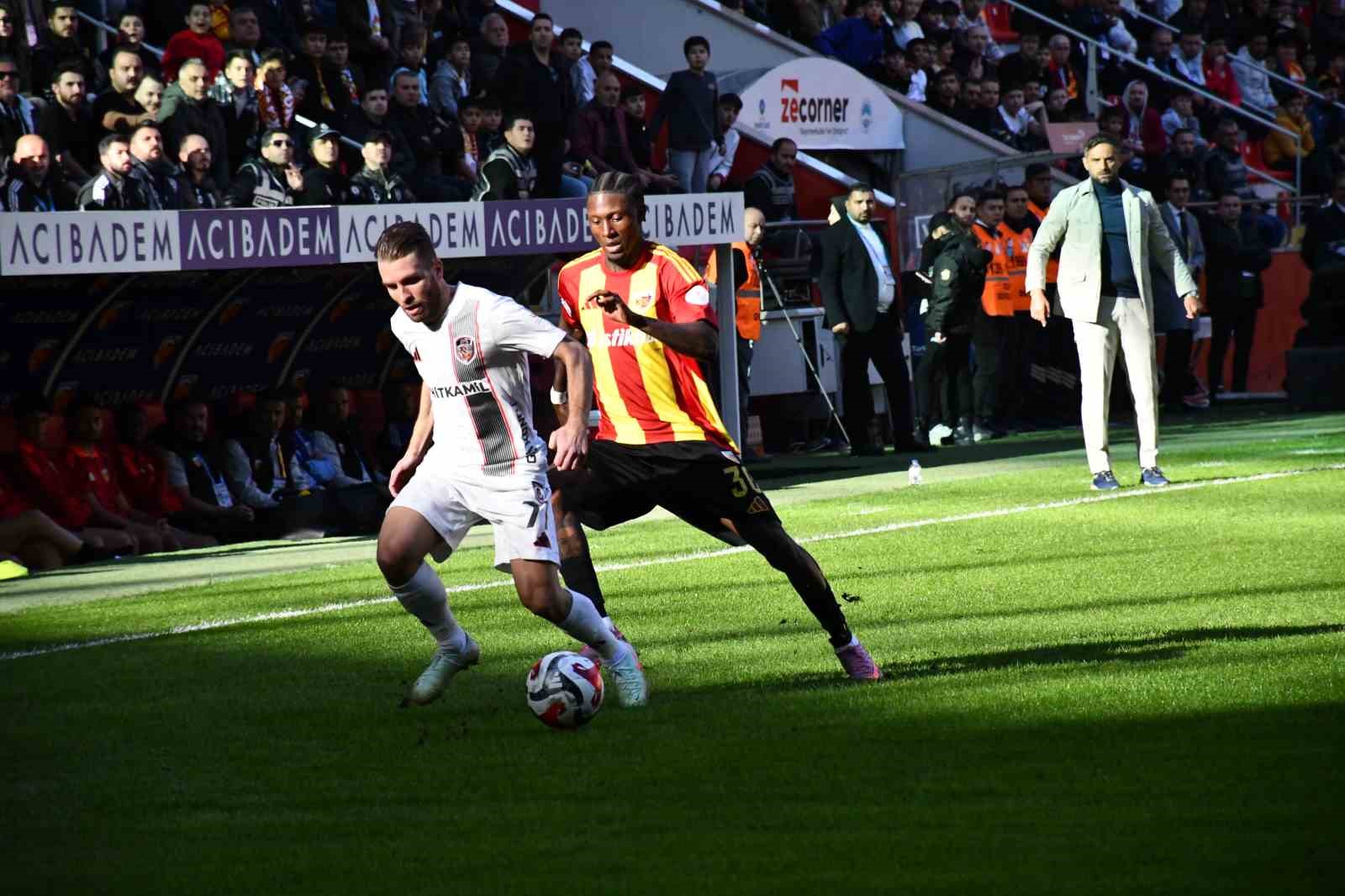 trendyol super lig kayserispor 0 gaziantep fk 0 mac devam ediyor 14 HrZINMyS