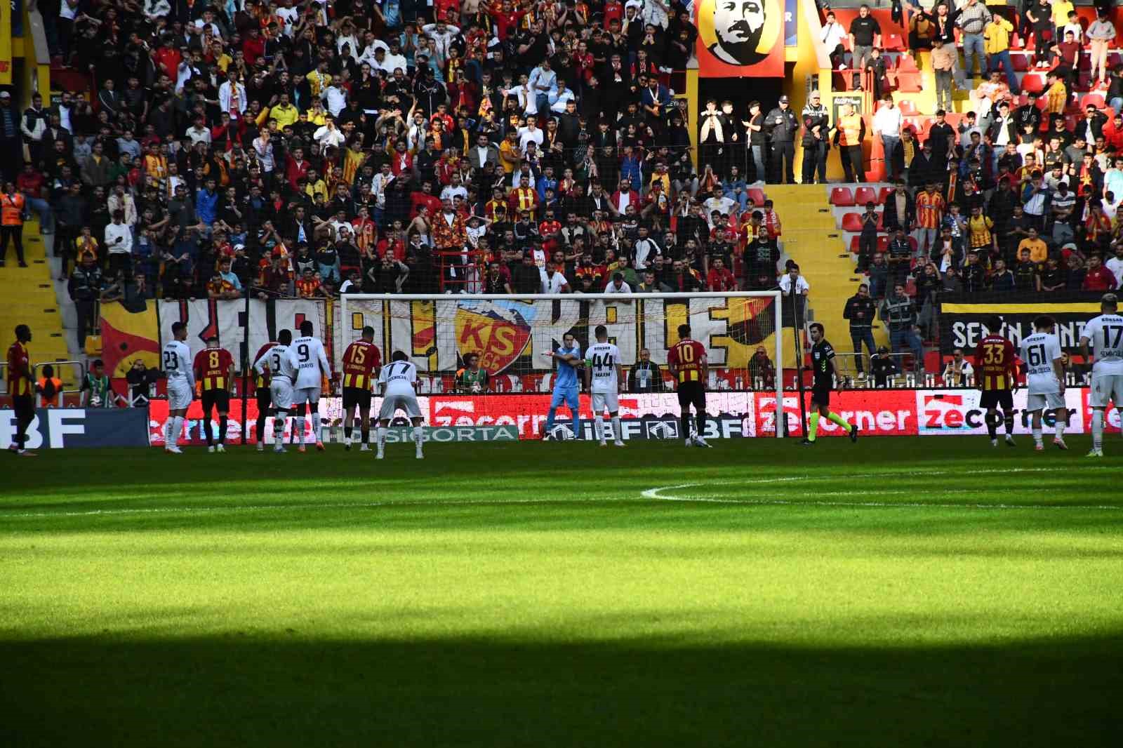 trendyol super lig kayserispor 0 gaziantep fk 2 ilk yari 12 TOapl81V