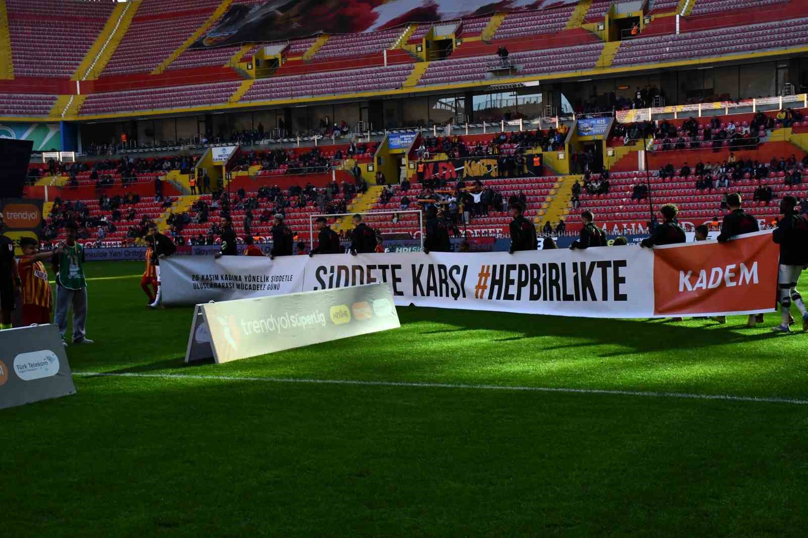 trendyol super lig kayserispor 0 gaziantep fk 2 ilk yari 2 JGywFjSh