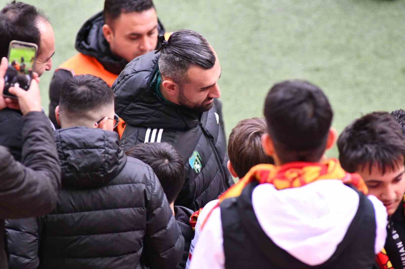 trendyol super lig kayserispor 0 kocaelispor 0 ilk yari 2 8Swqid88