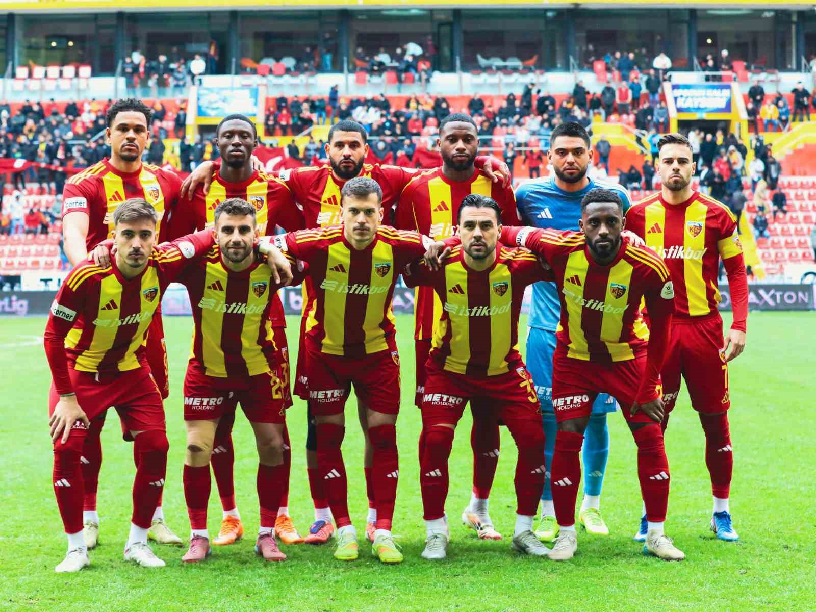 trendyol super lig kayserispor 0 rams basaksehir 1 ilk yari 2 CqyrDnSn