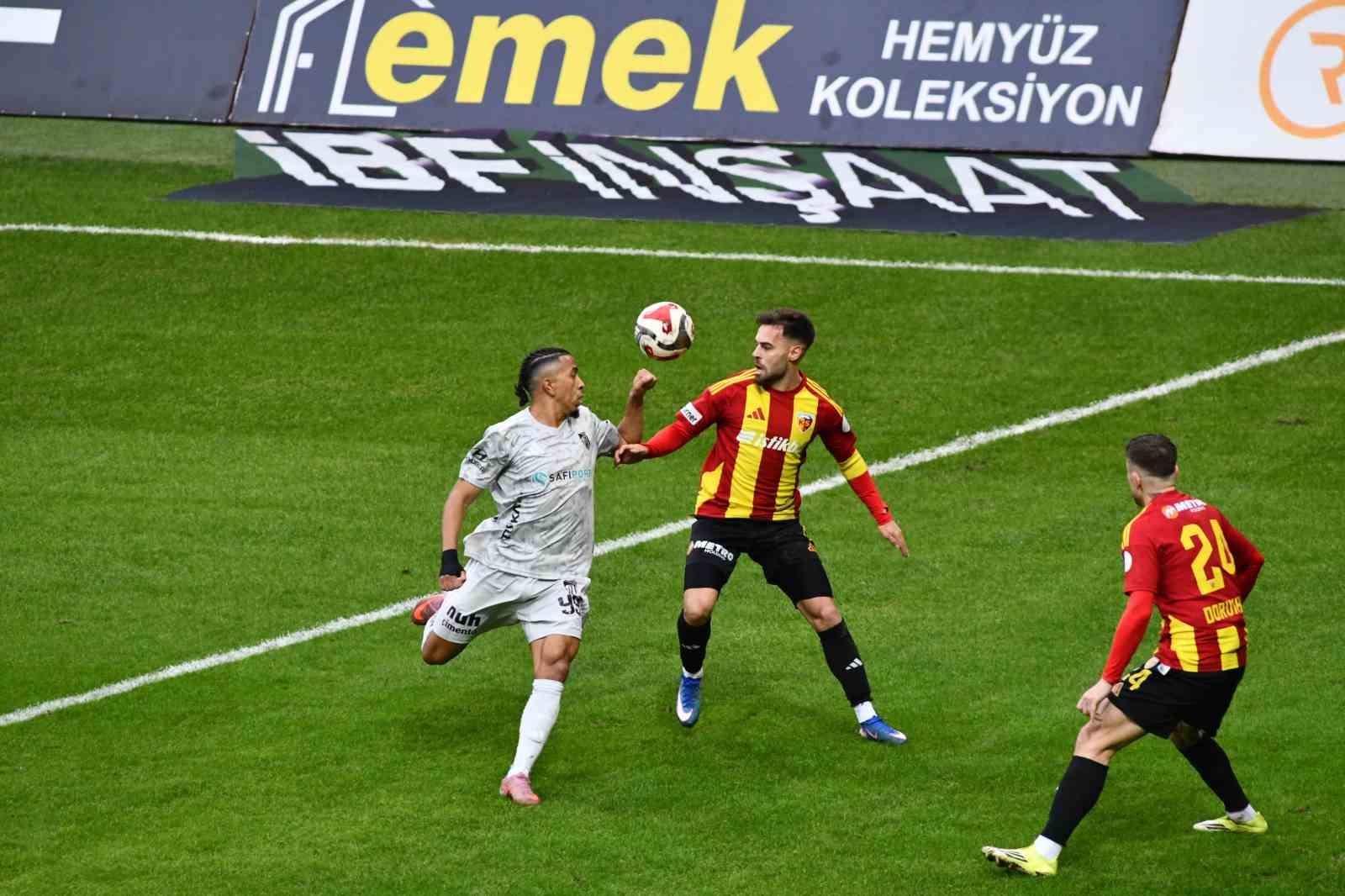 trendyol super lig kayserispor 1 kocaelispor 2 mac sonucu 8 HdC2AkuE