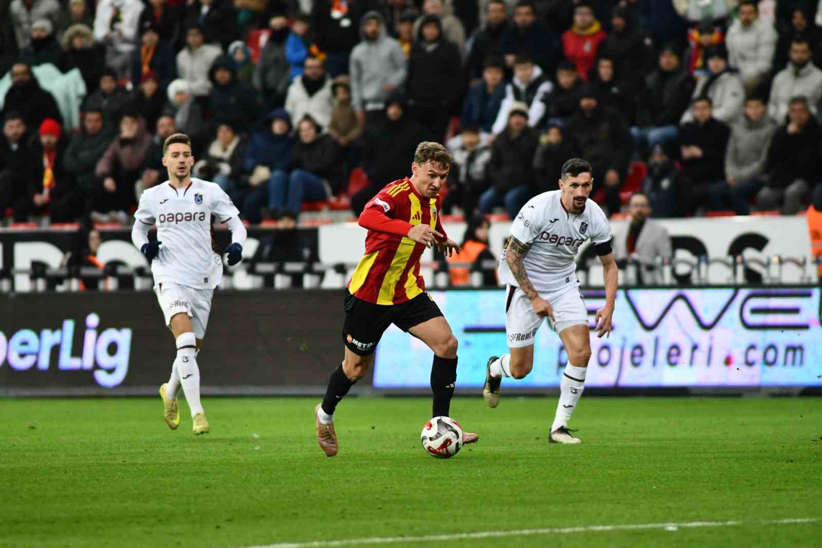 Trendyol Süper Lig: Kayserispor: 1 - Trabzonspor: 3 (Maç sonucu) 4 trendyol super lig kayserispor 1 trabzonspor 3 mac sonucu 0 GVNUNnNZ
