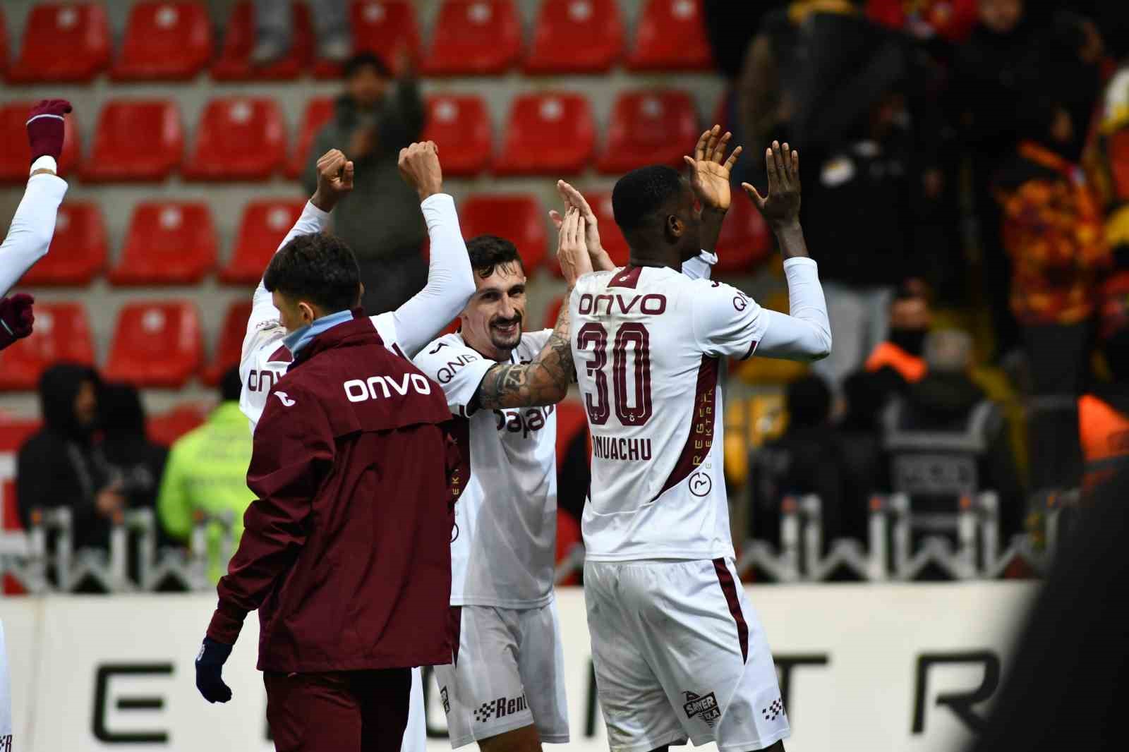 Trendyol Süper Lig: Kayserispor: 1 - Trabzonspor: 3 (Maç sonucu) 22 trendyol super lig kayserispor 1 trabzonspor 3 mac sonucu 18 K3Fe7lp9