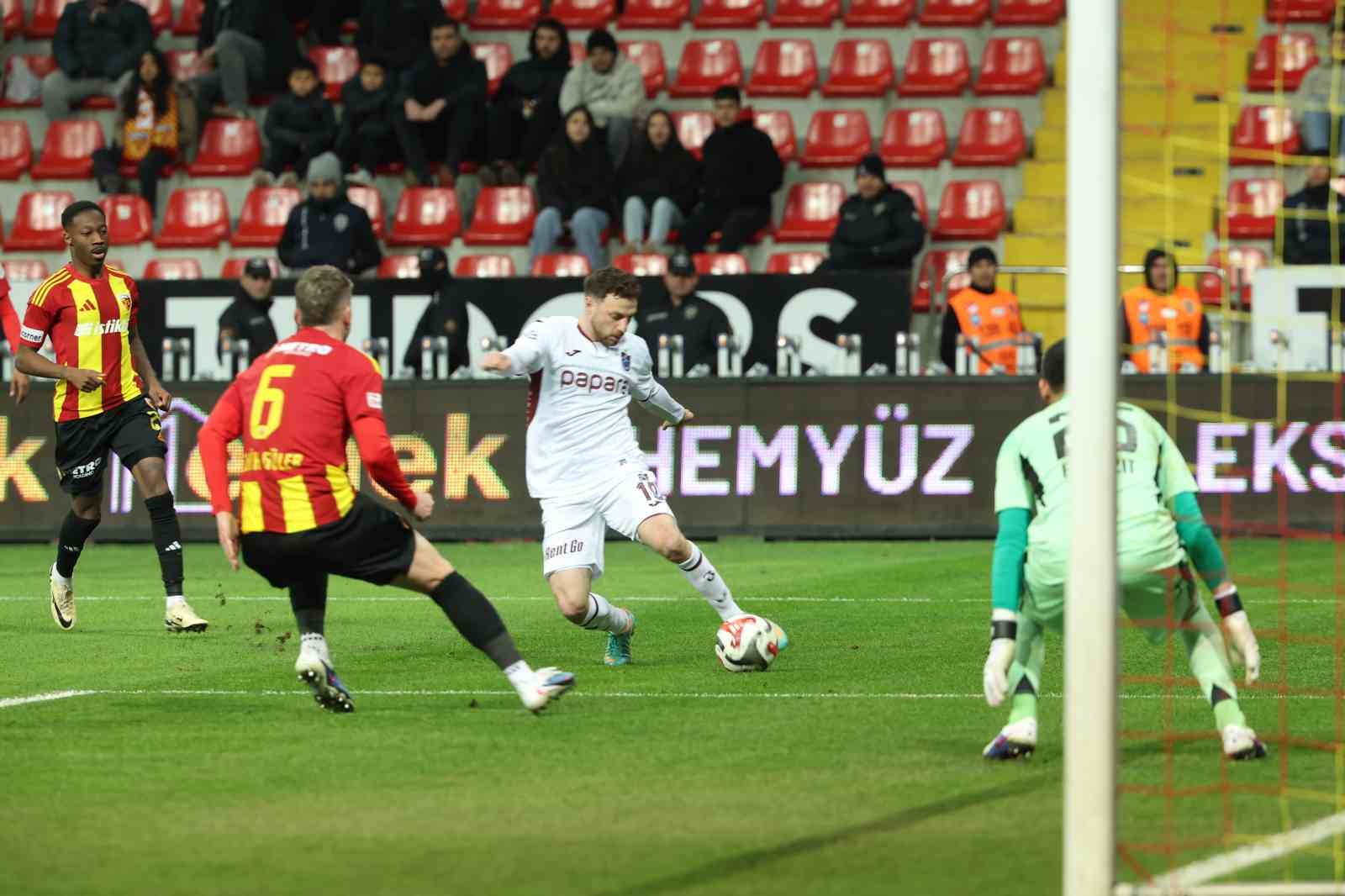 Trendyol Süper Lig: Kayserispor: 1 - Trabzonspor: 3 (Maç sonucu) 33 trendyol super lig kayserispor 1 trabzonspor 3 mac sonucu 29 JqGyMdA5