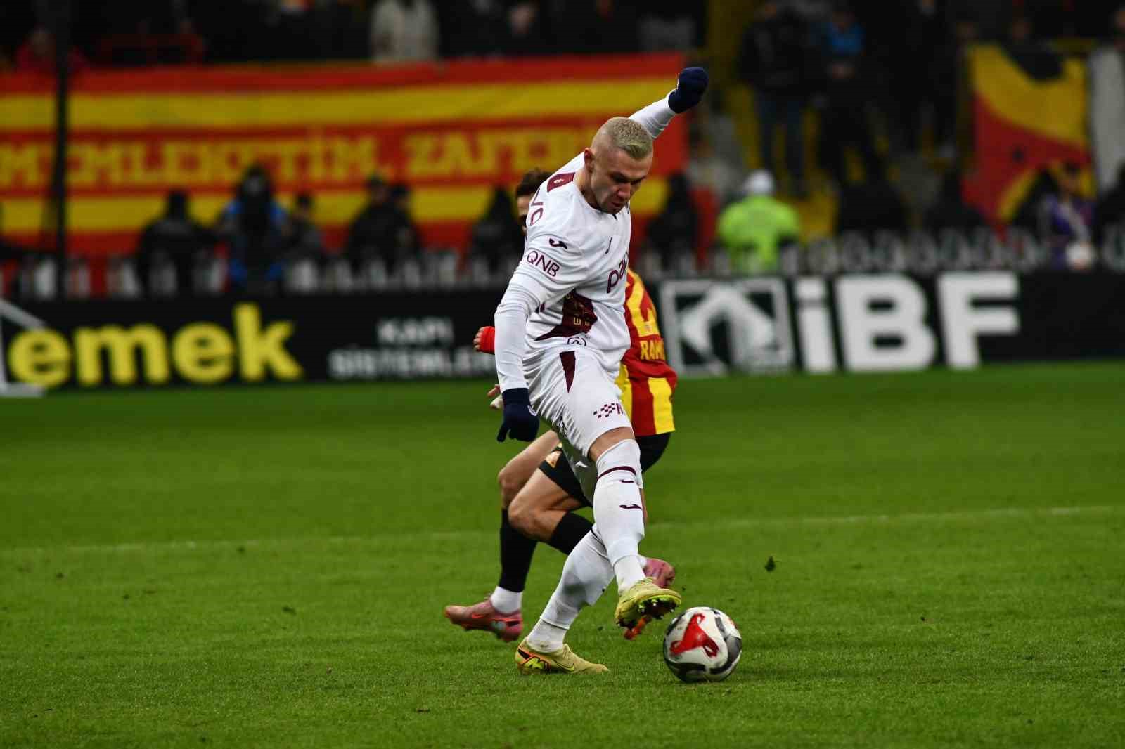 Trendyol Süper Lig: Kayserispor: 1 - Trabzonspor: 3 (Maç sonucu) 8 trendyol super lig kayserispor 1 trabzonspor 3 mac sonucu 4 FHL4VF4Y
