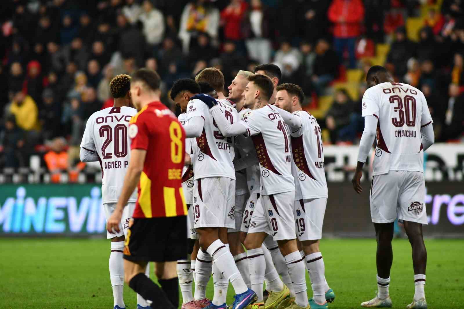Trendyol Süper Lig: Kayserispor: 1 - Trabzonspor: 3 (Maç sonucu) 10 trendyol super lig kayserispor 1 trabzonspor 3 mac sonucu 6 eB66KpcI