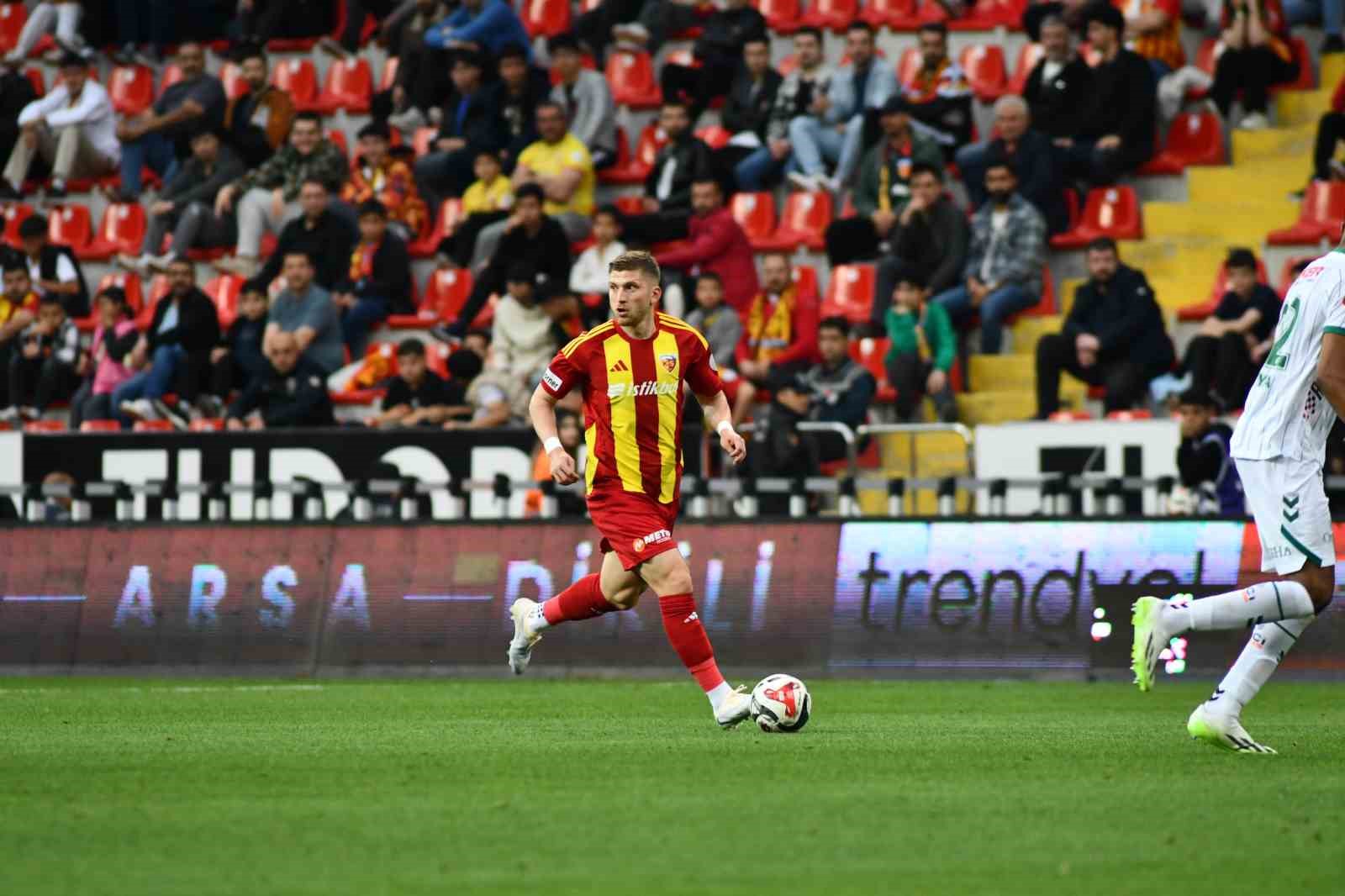 Trendyol Süper Lig: Kayserispor: 2 - Konyaspor: 1 (Maç Sonucu) 6 trendyol super lig kayserispor 2 konyaspor 1 mac sonucu 2 vhdC1geI