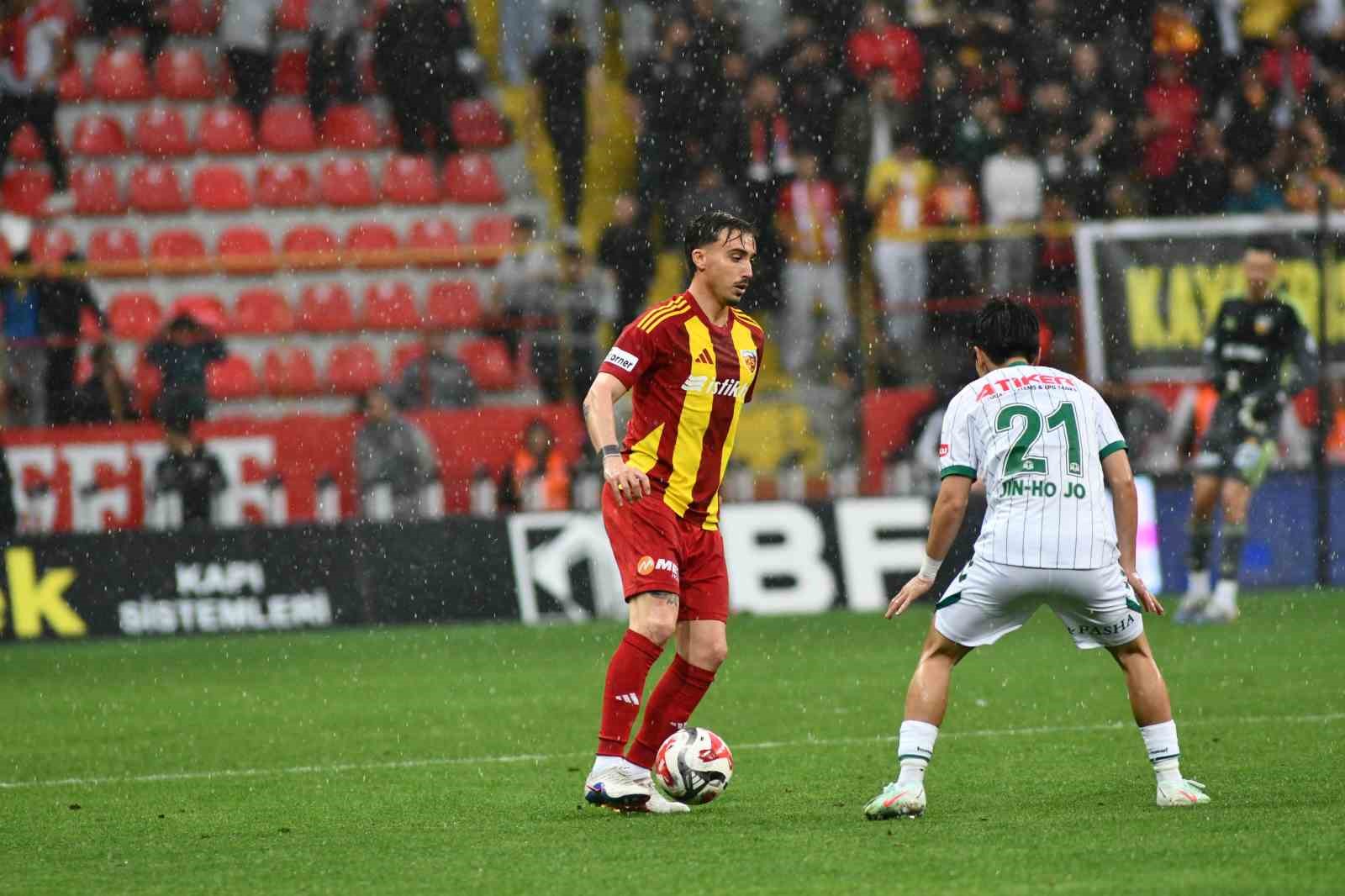 Trendyol Süper Lig: Kayserispor: 2 - Konyaspor: 1 (Maç Sonucu) 8 trendyol super lig kayserispor 2 konyaspor 1 mac sonucu 4