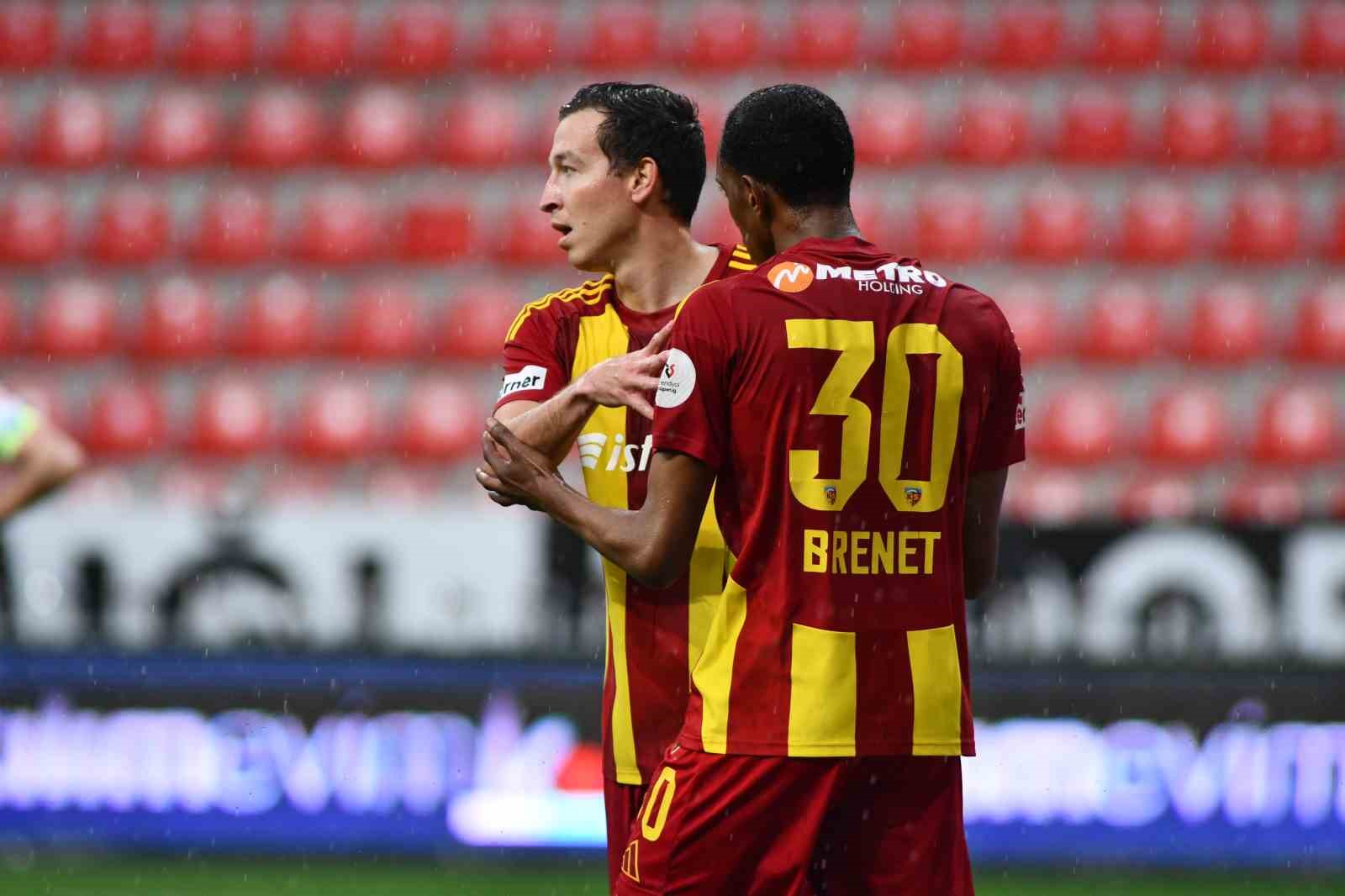 Trendyol Süper Lig: Kayserispor: 2 - Konyaspor: 1 (Maç Sonucu) 10 trendyol super lig kayserispor 2 konyaspor 1 mac sonucu 6 6AGCrTqX