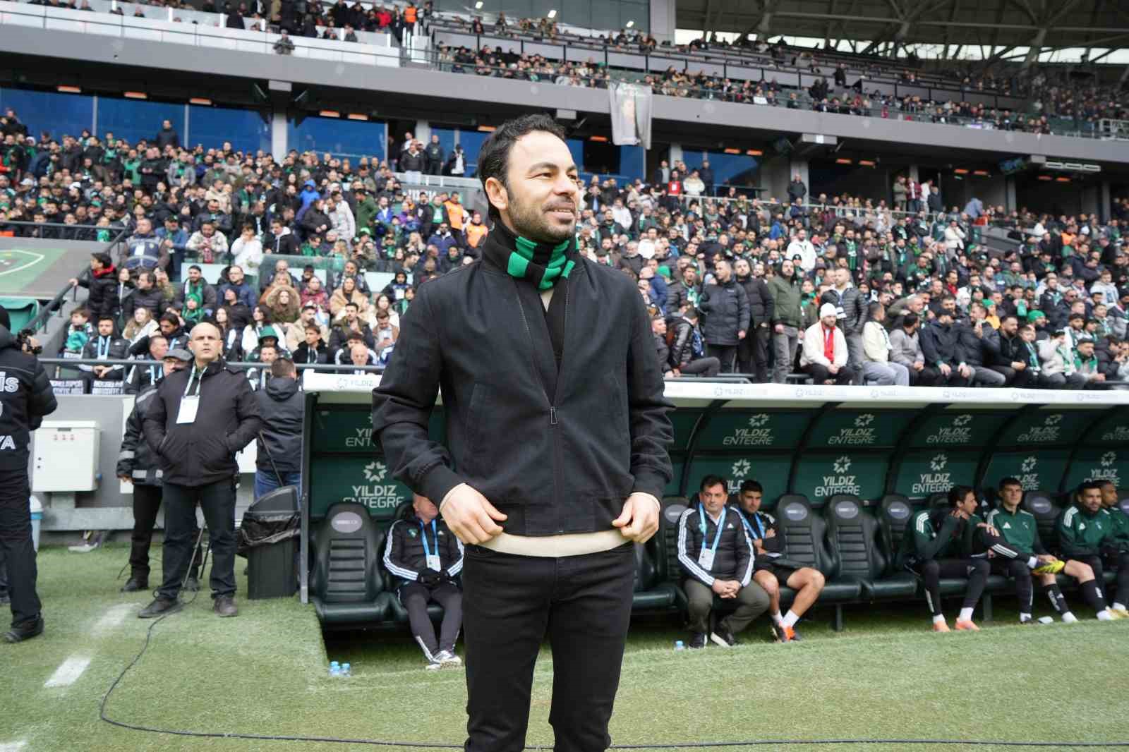 trendyol super lig kocaelispor 0 besiktas 0 mac devam ediyor 2 CPeQRiRB