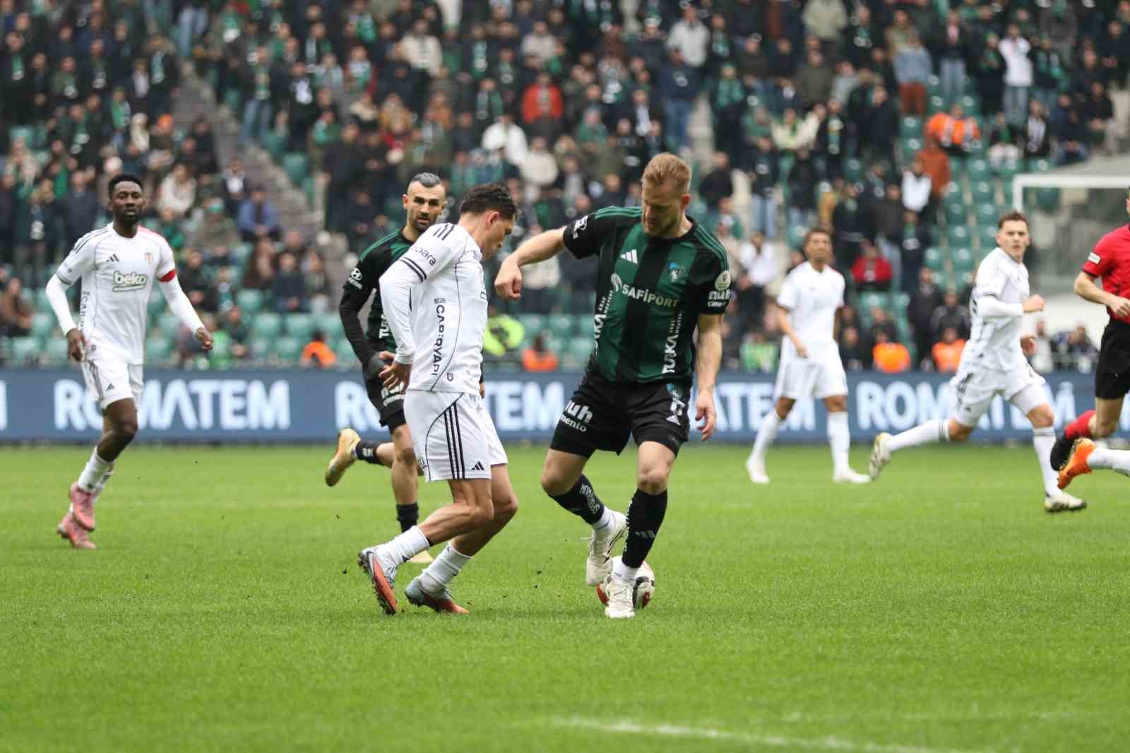 trendyol super lig kocaelispor 0 besiktas 0 mac devam ediyor 8 mVXDAX3F