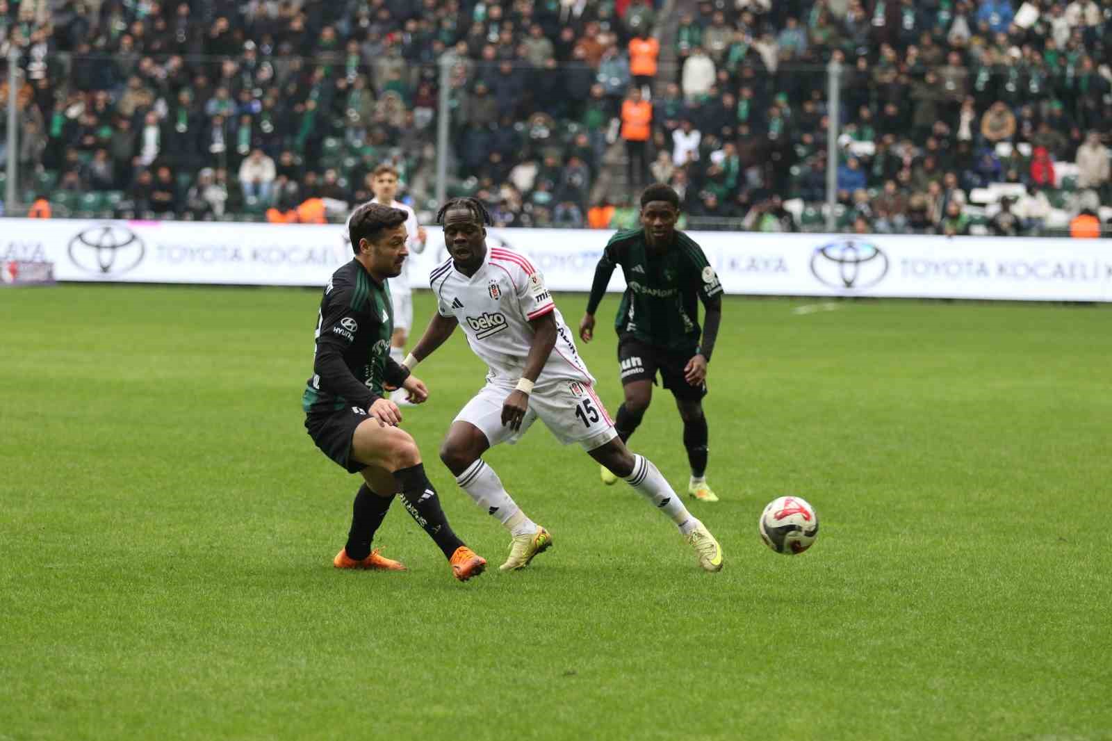 trendyol super lig kocaelispor 0 besiktas 1 mac sonucu 10 eFUgFPpO