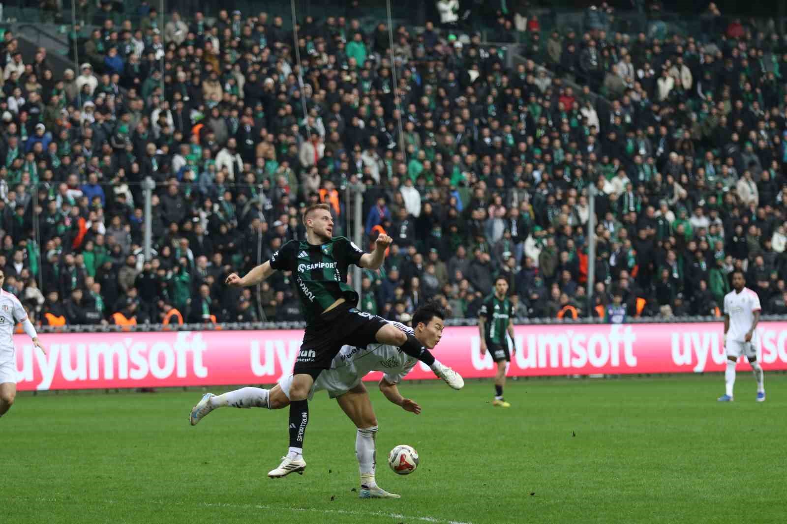 trendyol super lig kocaelispor 0 besiktas 1 mac sonucu 20 IUThJmyt