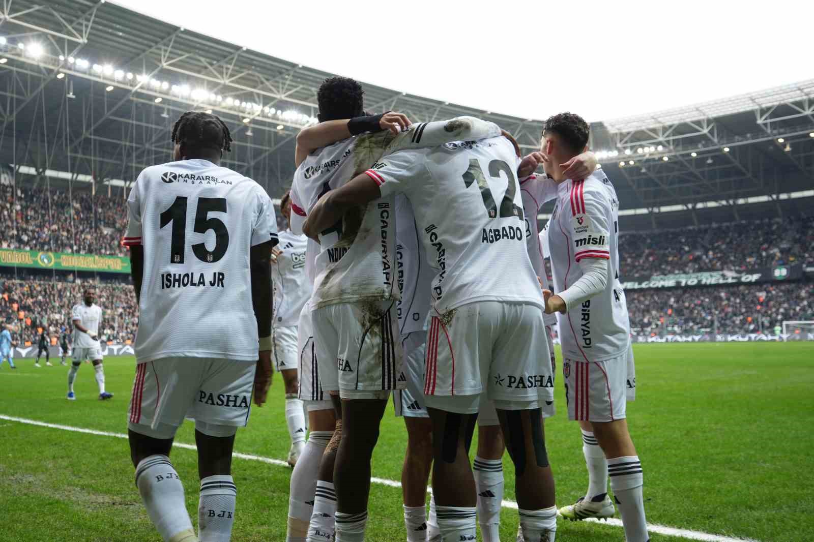trendyol super lig kocaelispor 0 besiktas 1 mac sonucu 3 NBjFEIJA