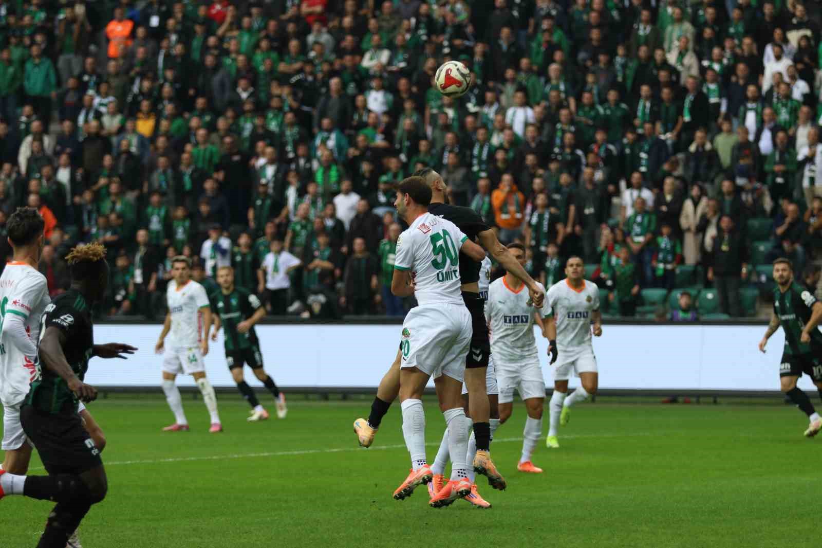 trendyol super lig kocaelispor 0 corendon alanyaspor 0 mac devam ediyor 10 SUsQMCCa