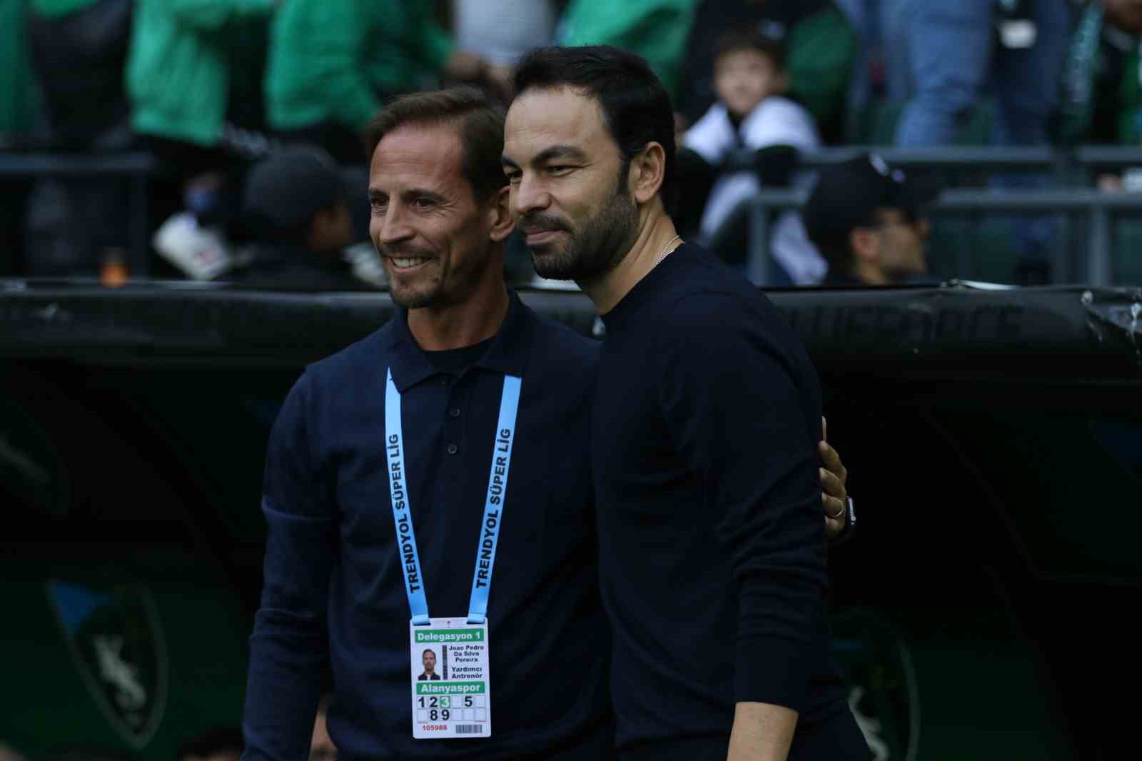 trendyol super lig kocaelispor 0 corendon alanyaspor 0 mac devam ediyor 2 mJQ6GNaY