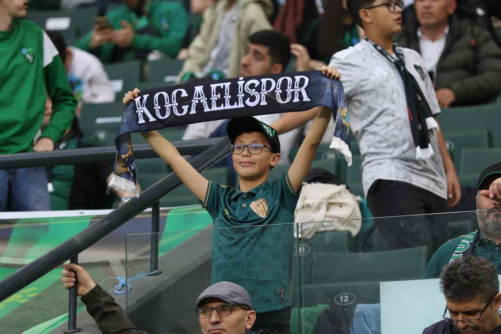 trendyol super lig kocaelispor 0 fatih karagumruk 0 mac devam ediyor 7 Oa2R8B8i