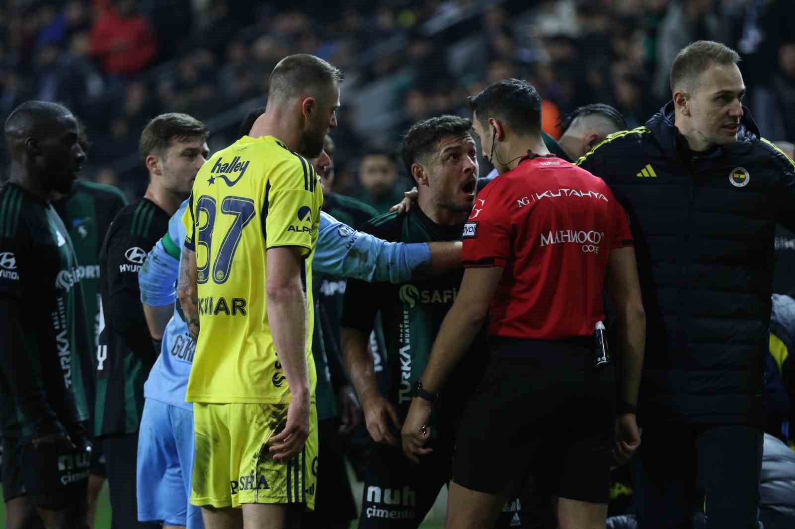 trendyol super lig kocaelispor 0 fenerbahce 1 ilk yari 21 iWKHsLXr