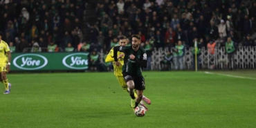 trendyol-super-lig-kocaelispor-0-fenerbahce-1-ilk-yari-7uXdim6A.jpg