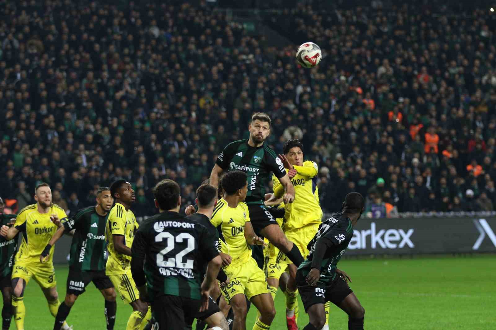 trendyol super lig kocaelispor 0 fenerbahce 1 ilk yari 9 iZIeylKv