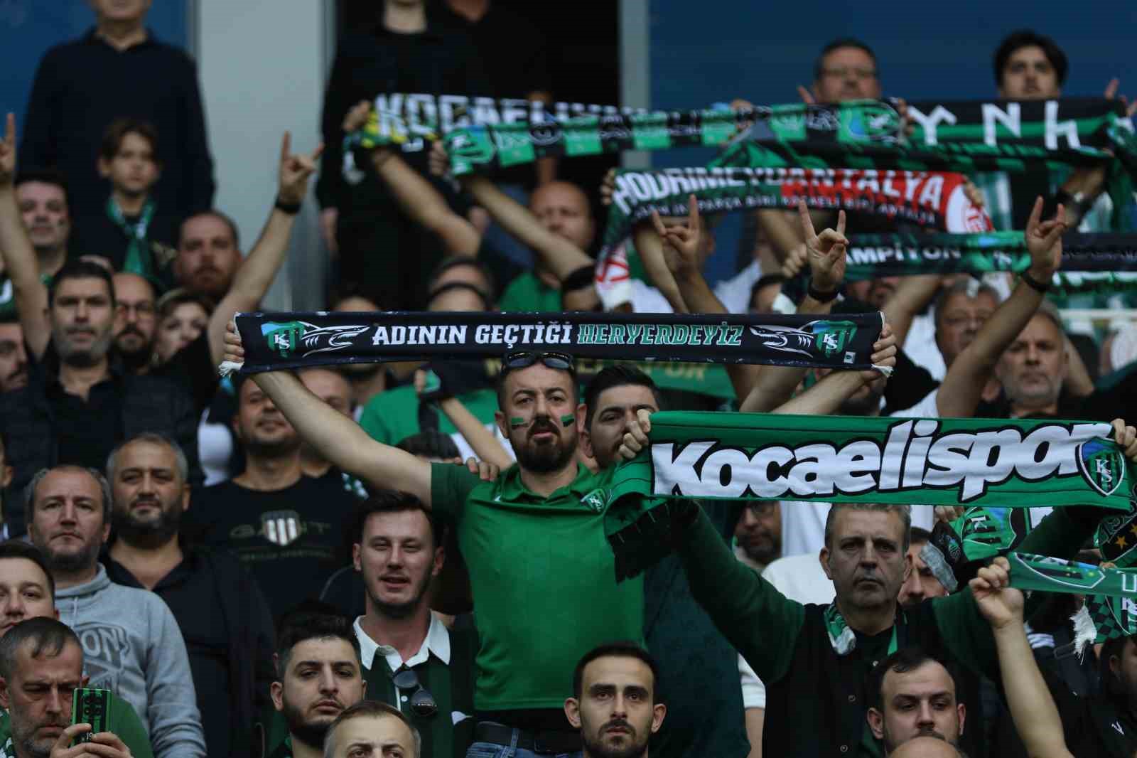 trendyol super lig kocaelispor 0 galatasaray 0 mac devam ediyor 3 G4GvtgyI