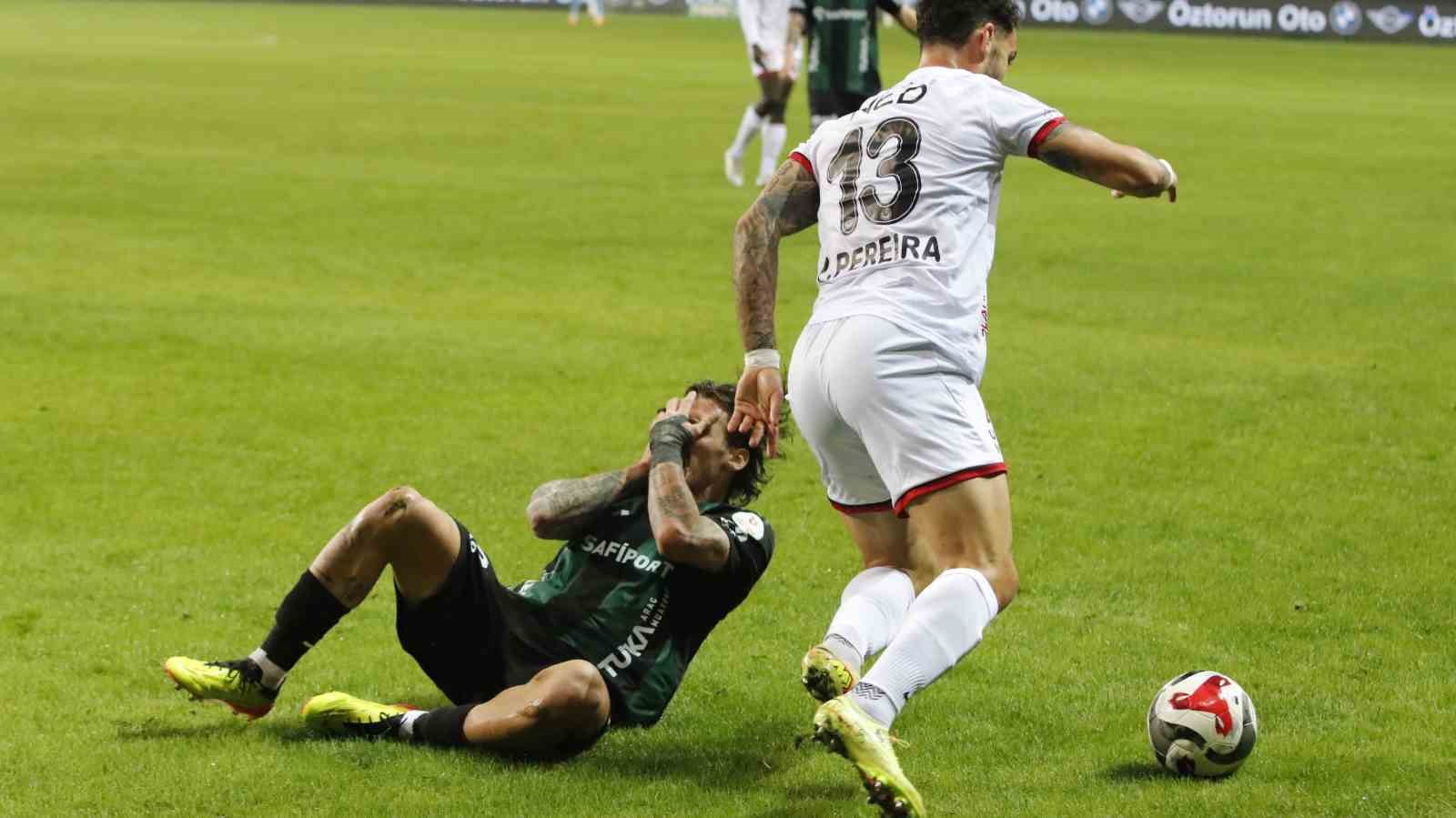 trendyol super lig kocaelispor 0 genclerbirligi 0 mac devam ediyor 17