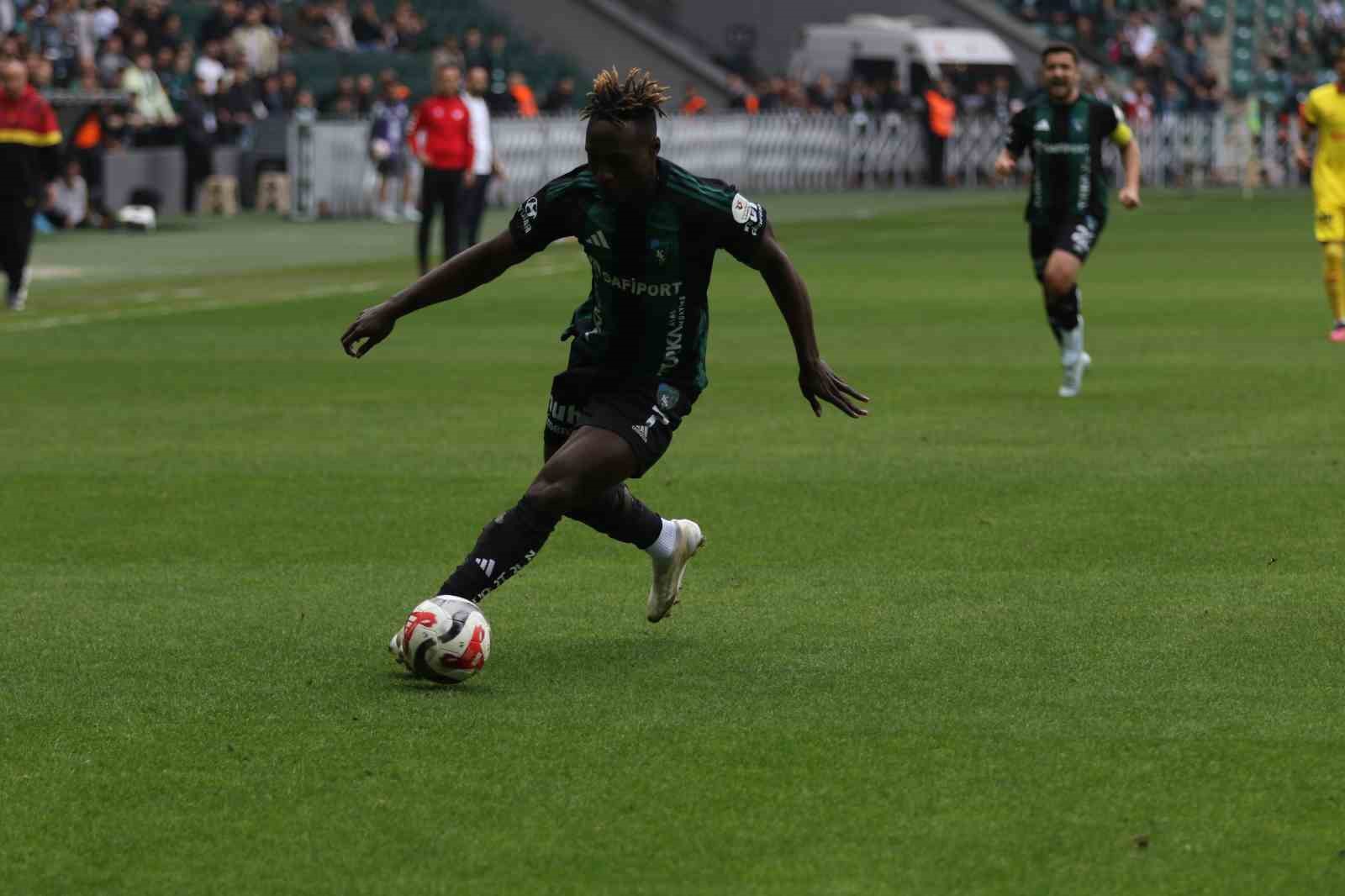 trendyol super lig kocaelispor 0 goztepe 1 ilk yari 2 ihyb2qeP
