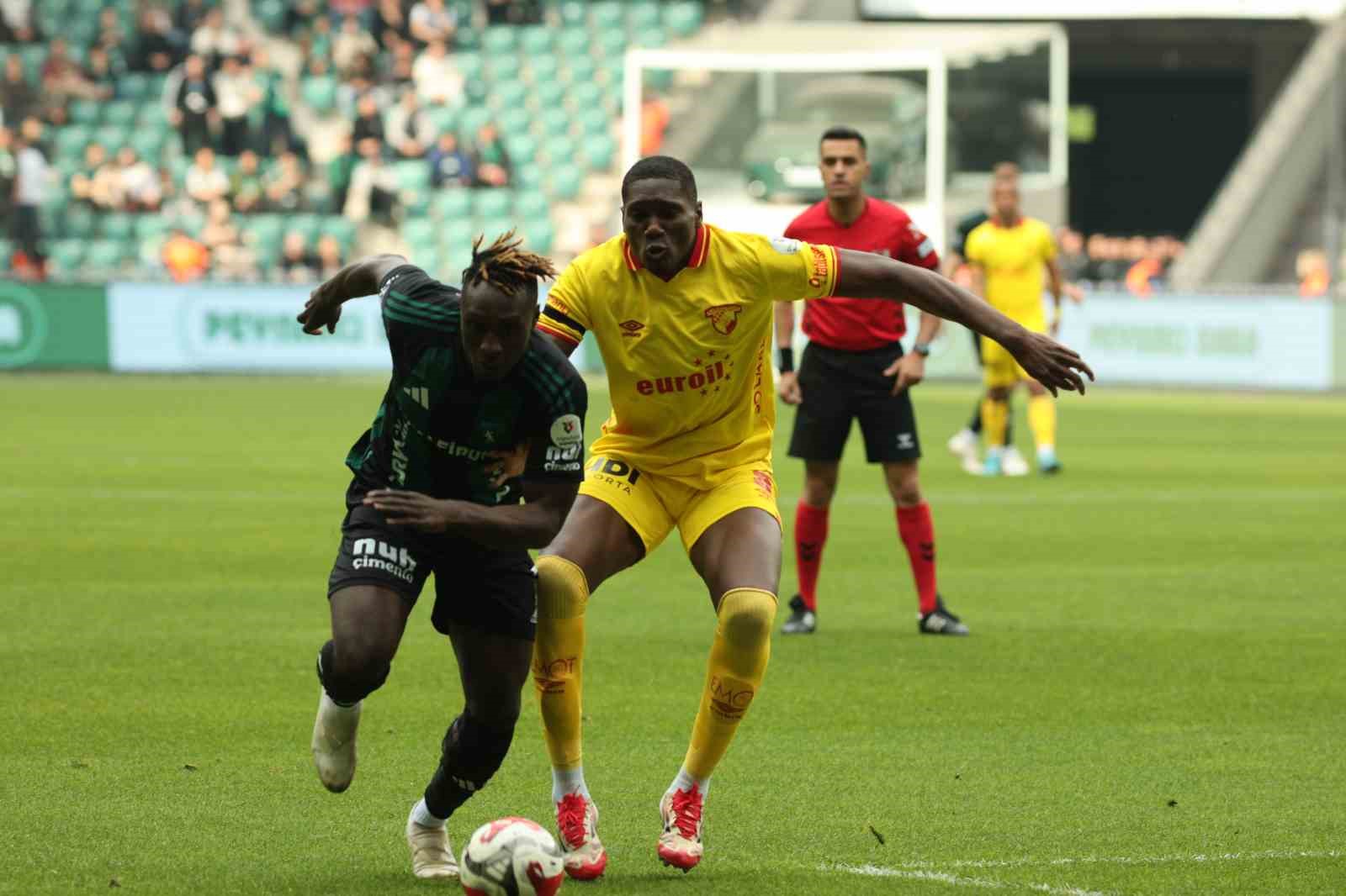 trendyol super lig kocaelispor 0 goztepe 1 ilk yari 23 yk3jRByy
