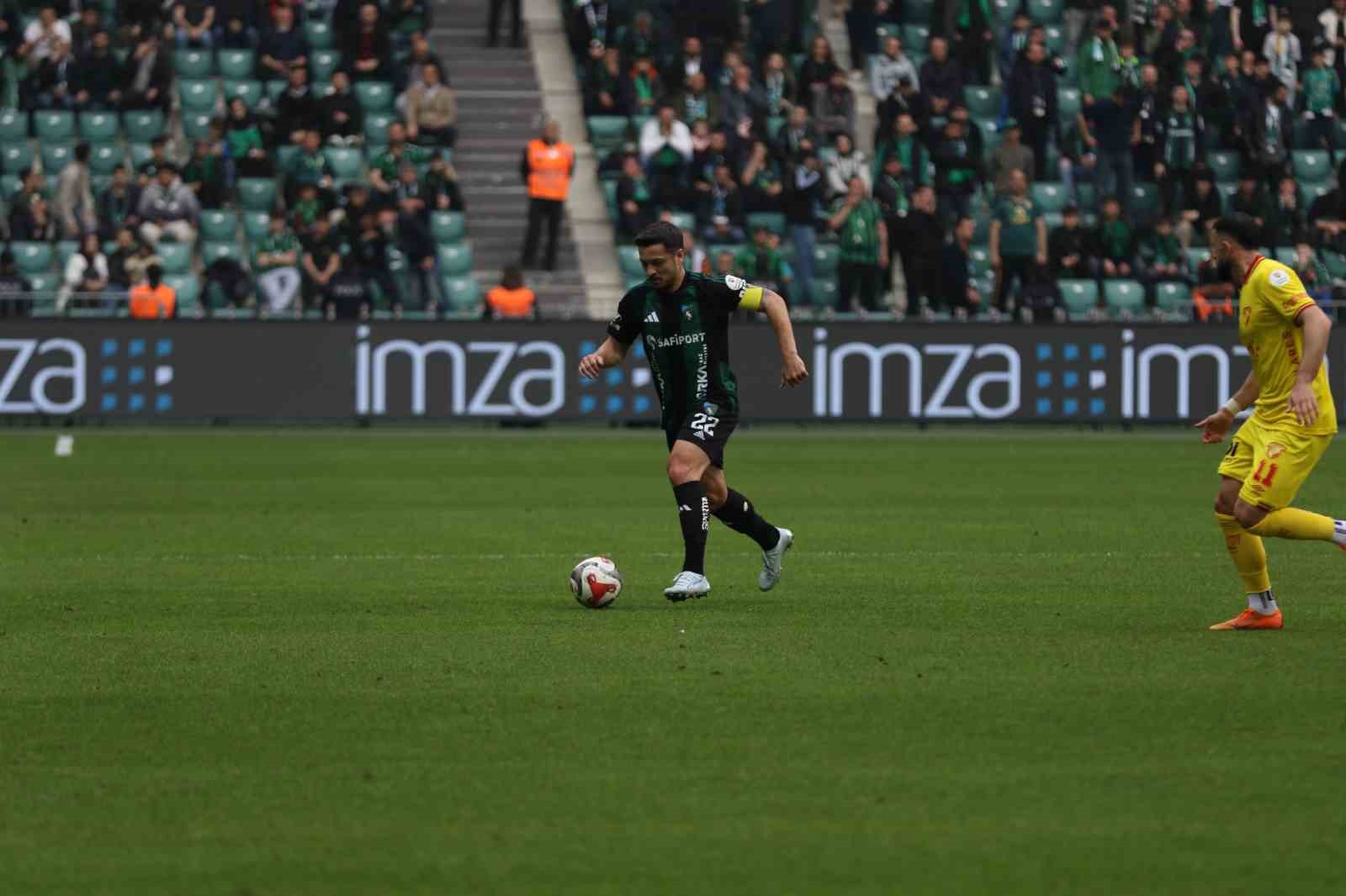 trendyol super lig kocaelispor 0 goztepe 1 ilk yari 8 GeUDqezM