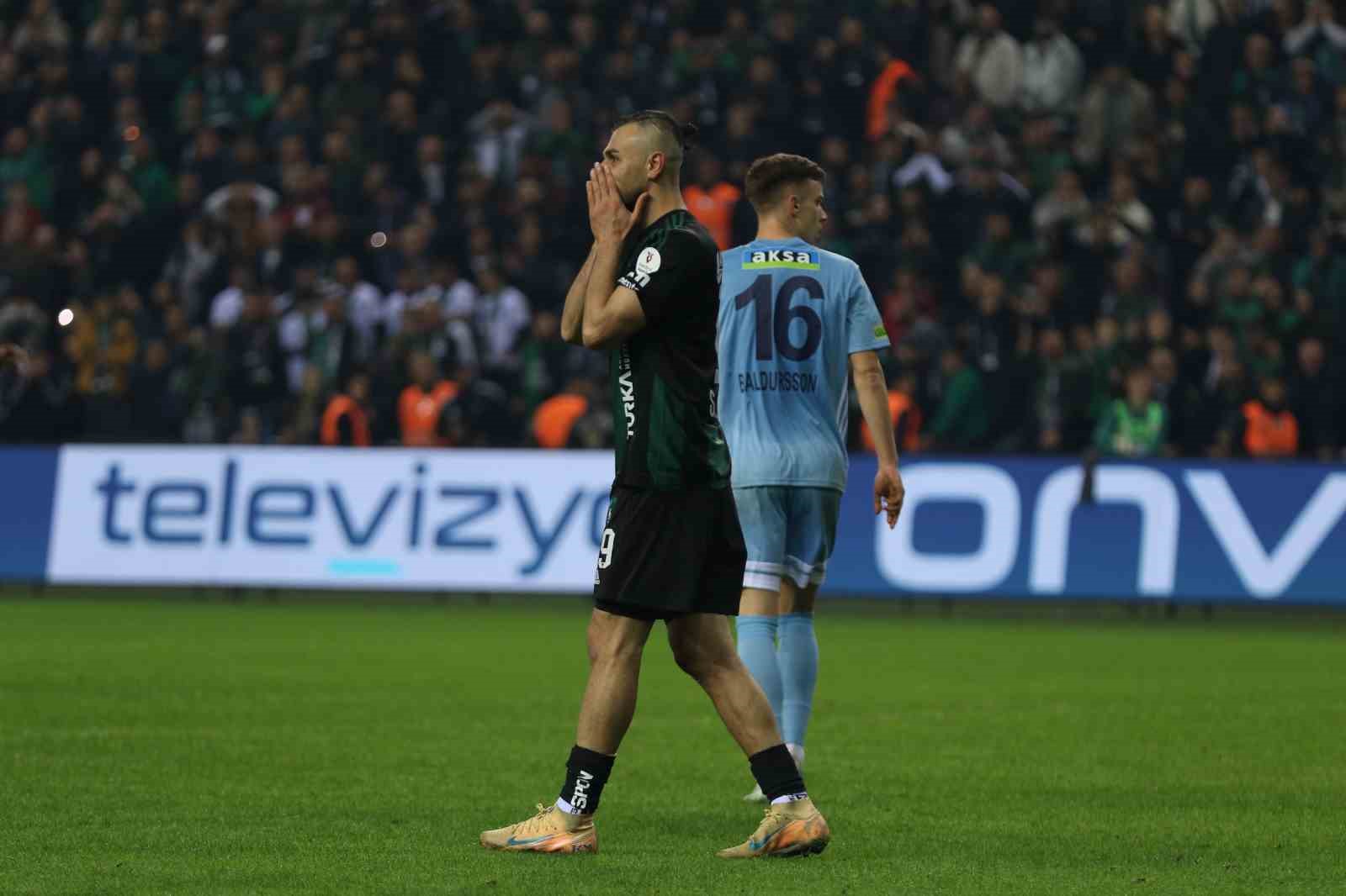 trendyol super lig kocaelispor 0 kasimpasa 0 ilk yari 21 42ceJzbt