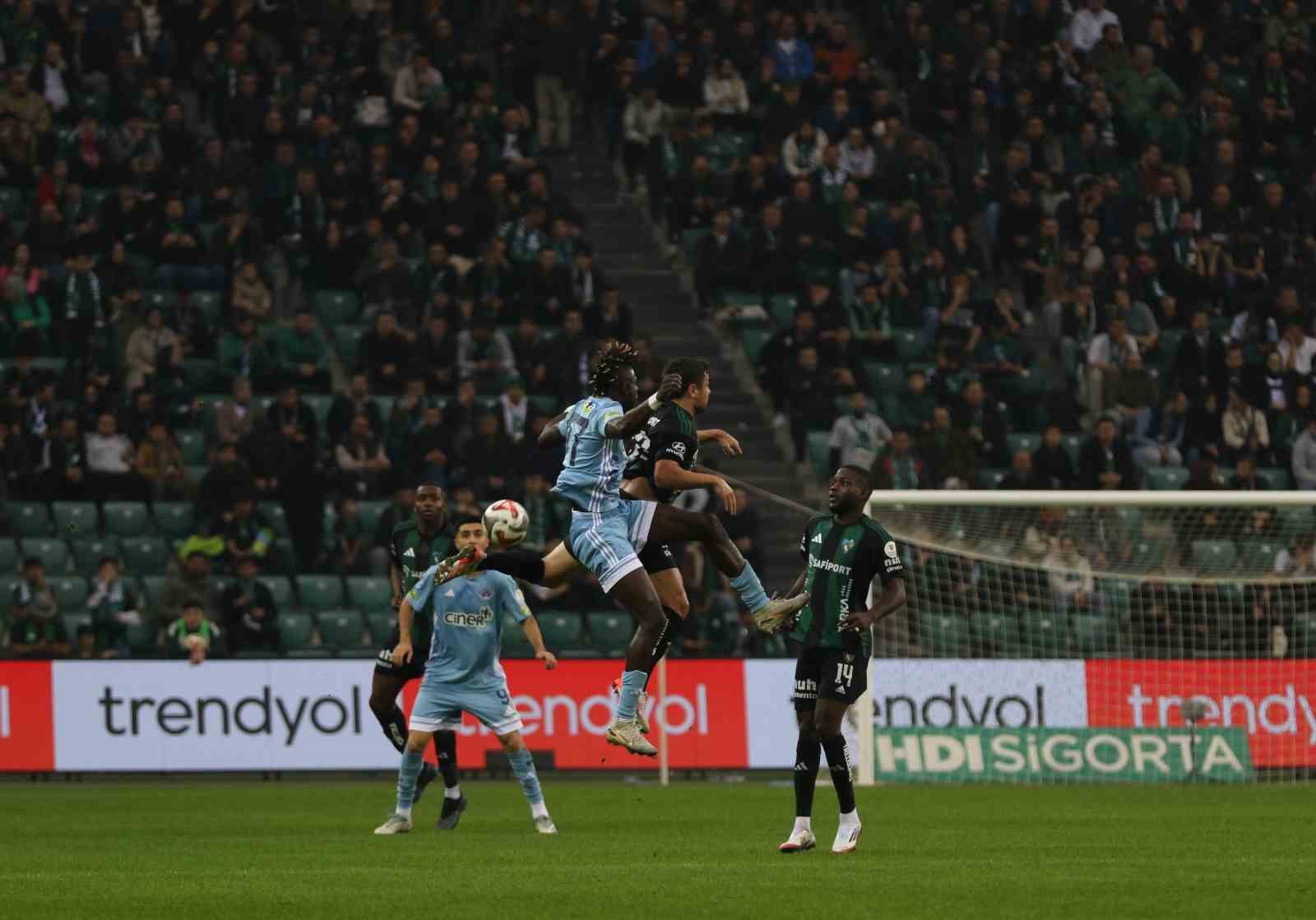 trendyol super lig kocaelispor 0 kasimpasa 0 ilk yari 3 n82djfRb